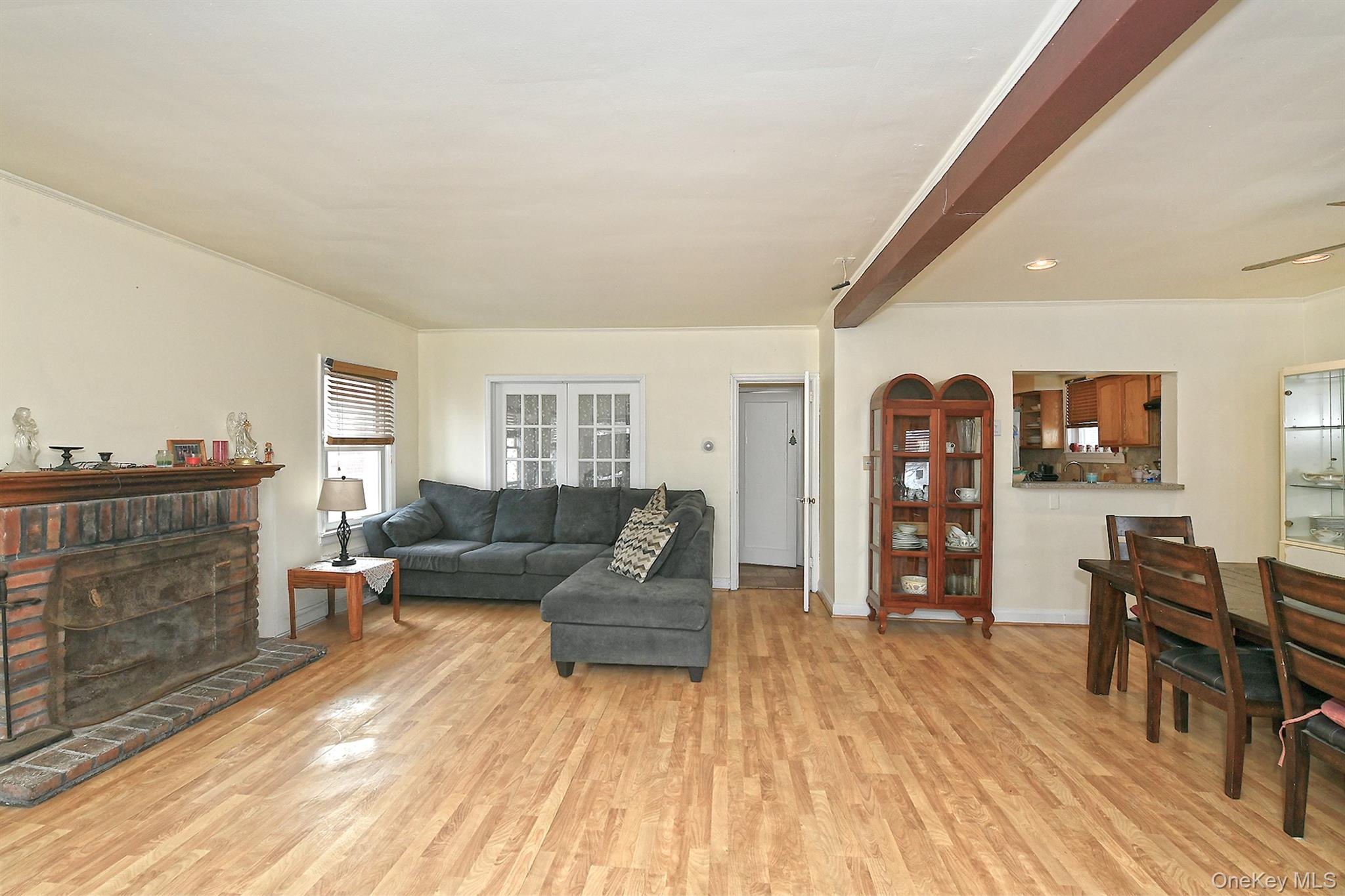 #6 photo, 540 W Olive Street, ناسو Long Beach , NY 11561