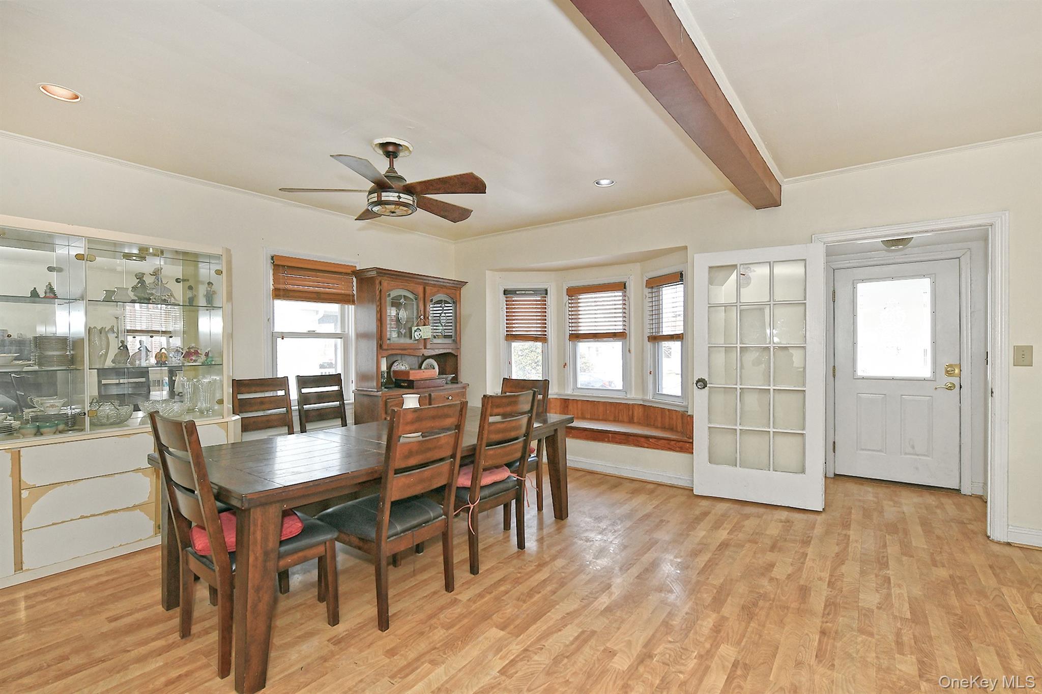 #8 photo, 540 W Olive Street, ناسو Long Beach , NY 11561