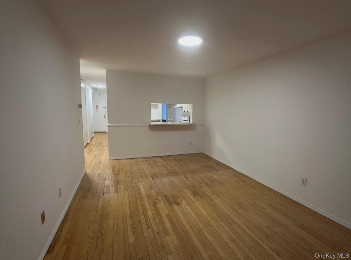 #12 photo, 205-32 BRIAN Crescent, كوينز Bayside , NY 11360