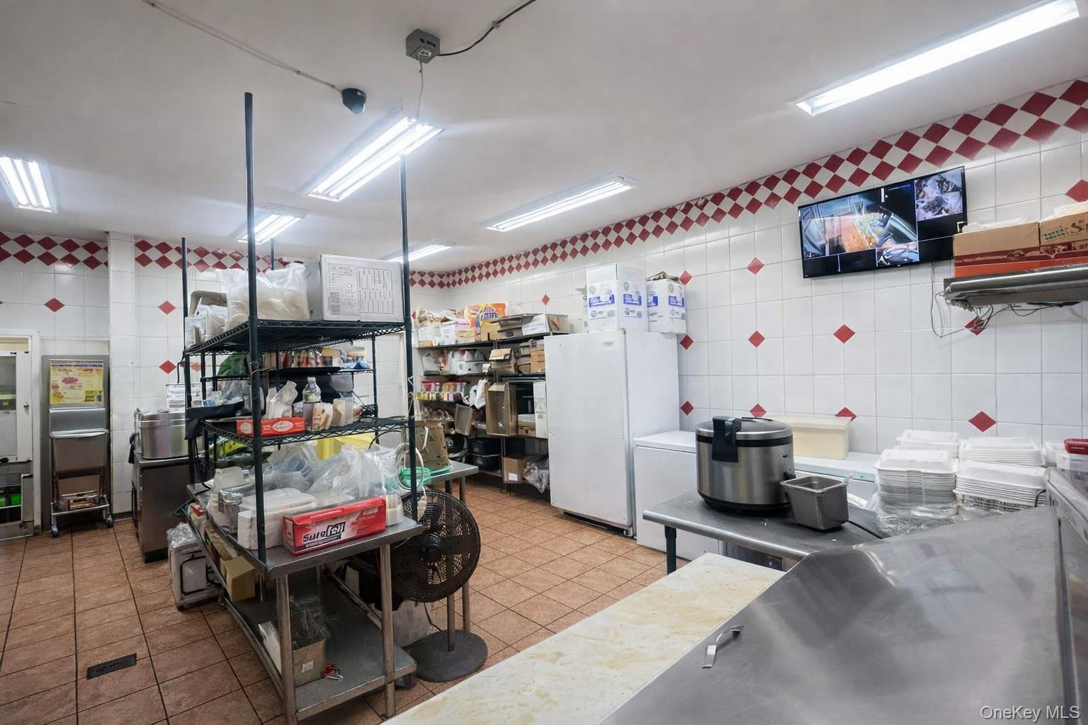 #4 photo, 986 Rutland Road, Brooklyn , NY 11212