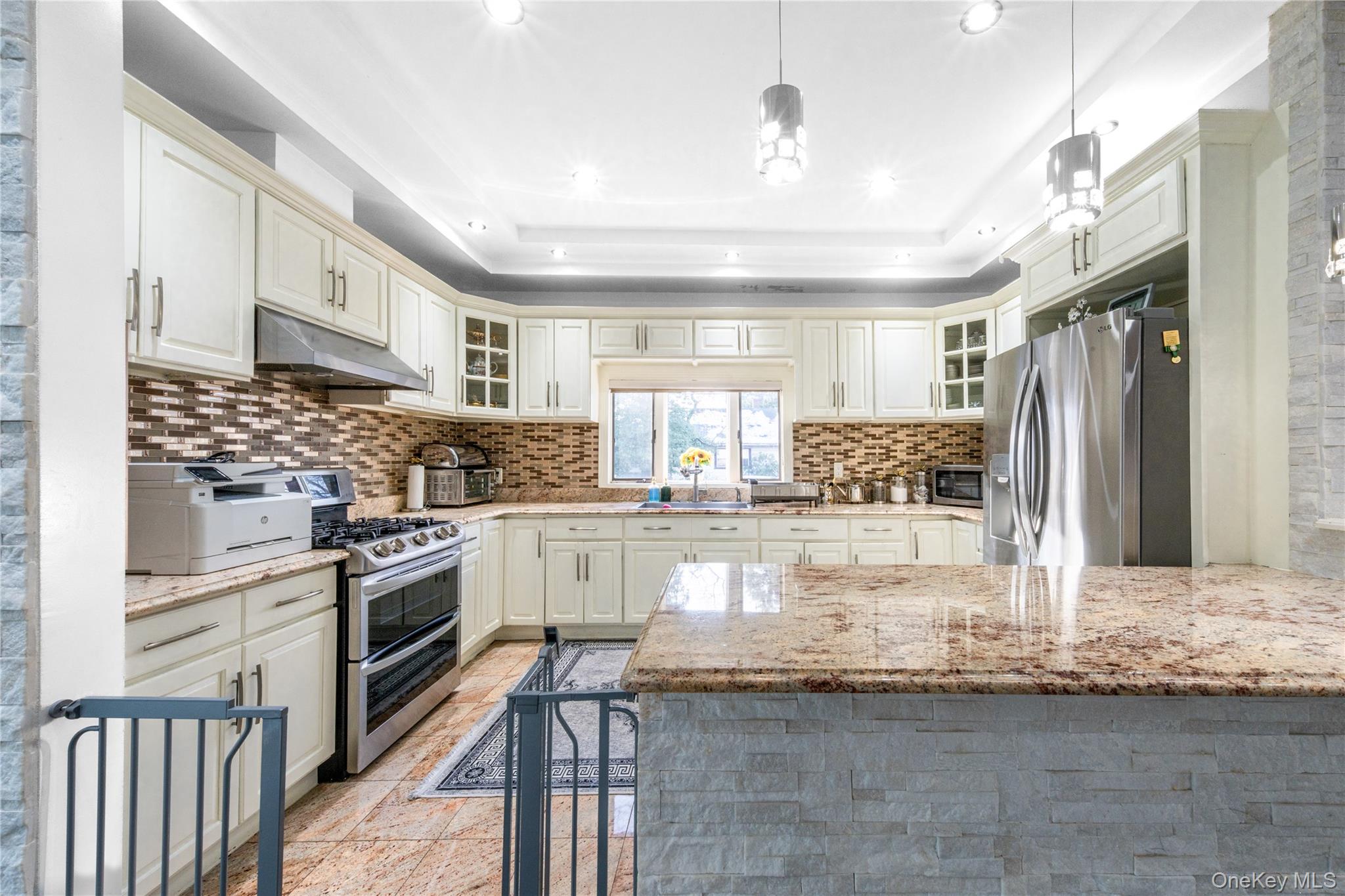 #5 photo, 16602 76th Avenue, Fresh Meadows , NY 11366