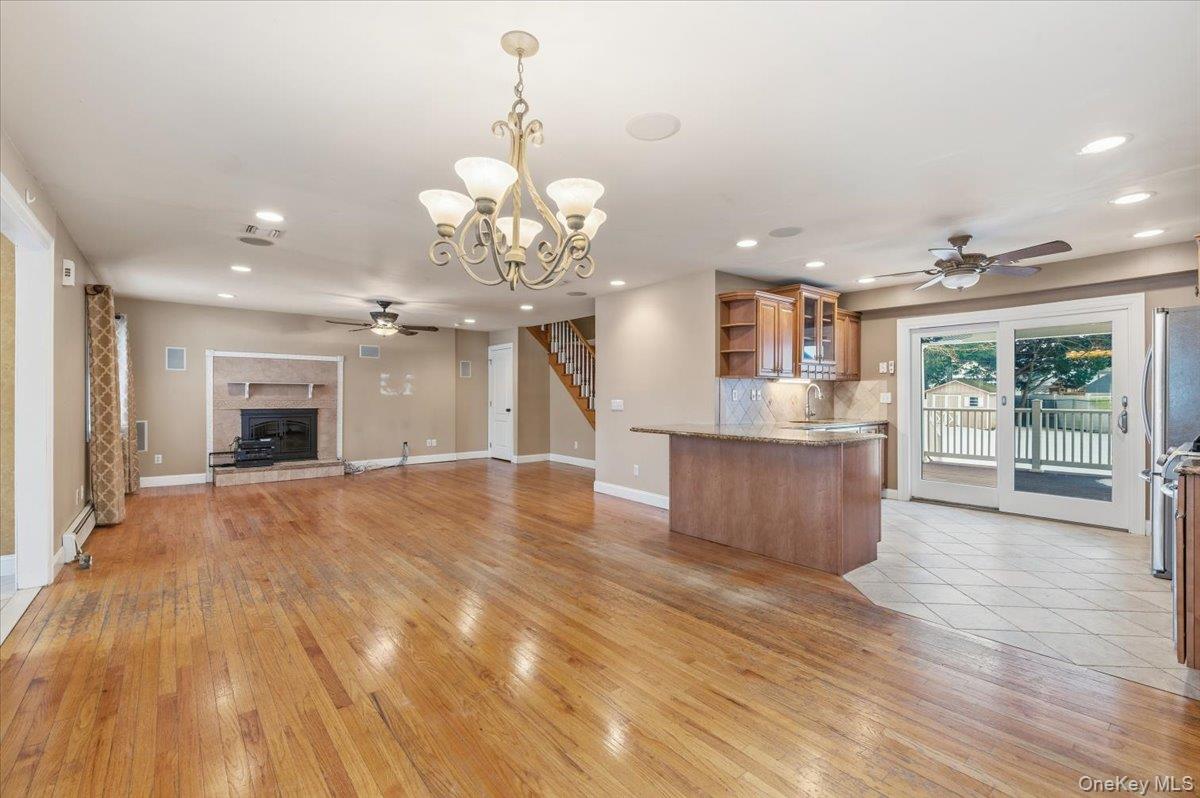 #8 photo, 234 S Pershing Avenue, ناسو Bethpage , NY 11714