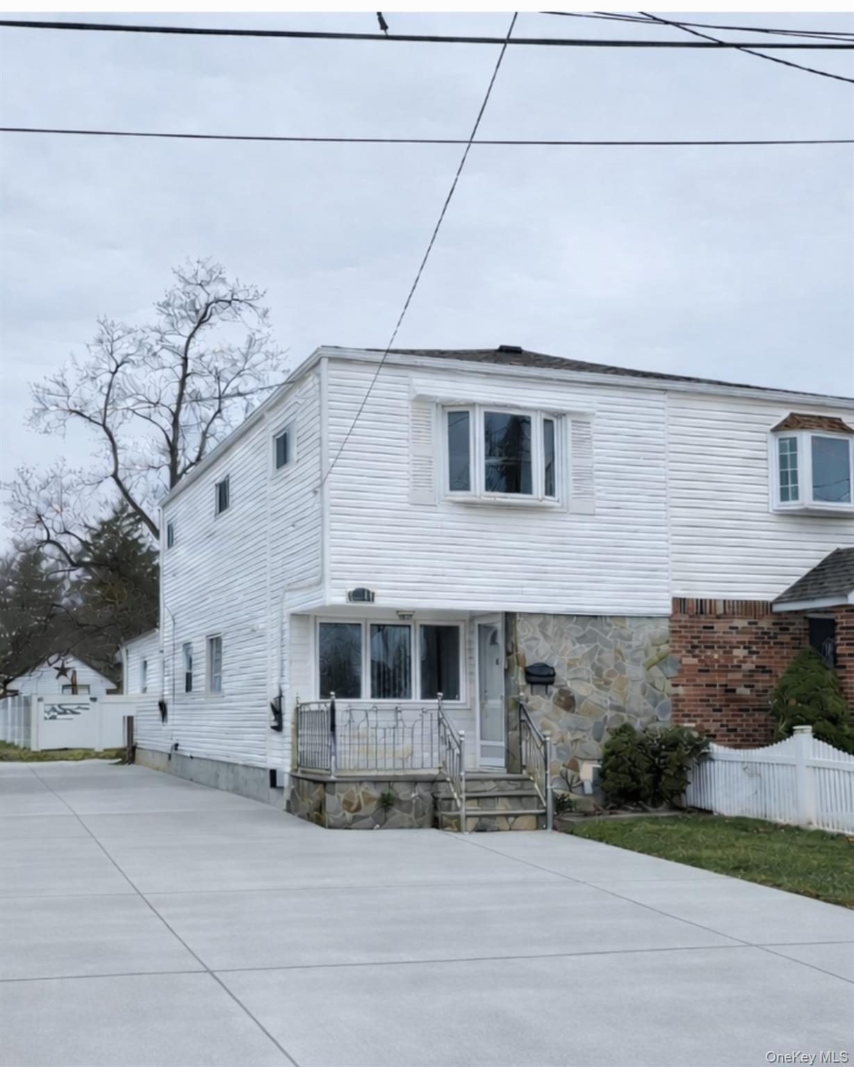 #1 photo, 6404 136th Street, 法拉盛 Flushing , NY 11367