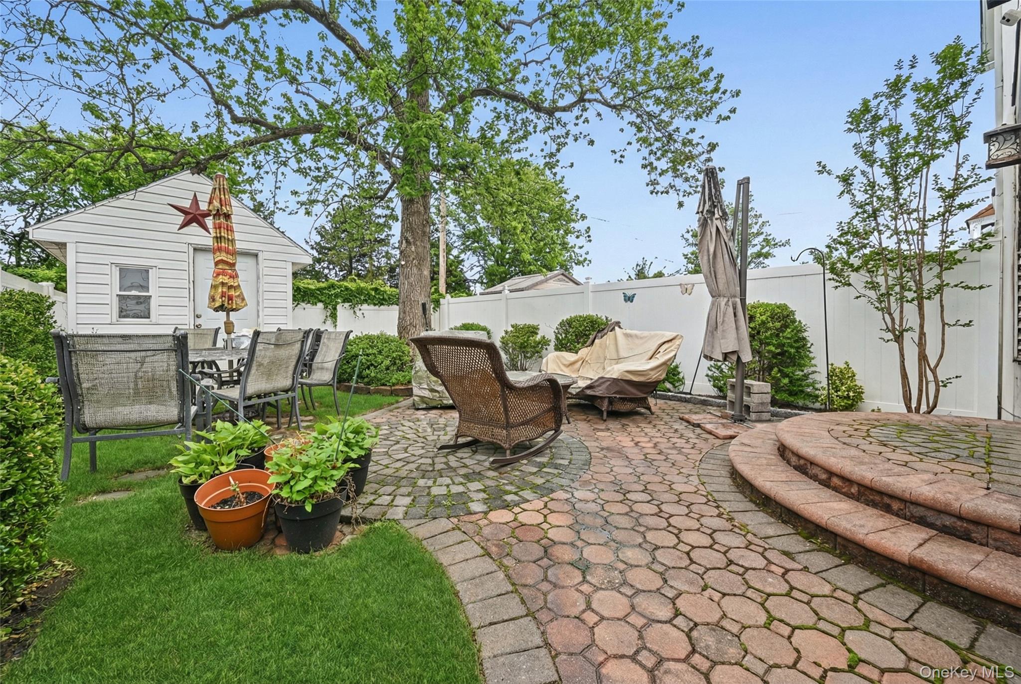 #4 photo, 6404 136th Street, Flushing , NY 11367