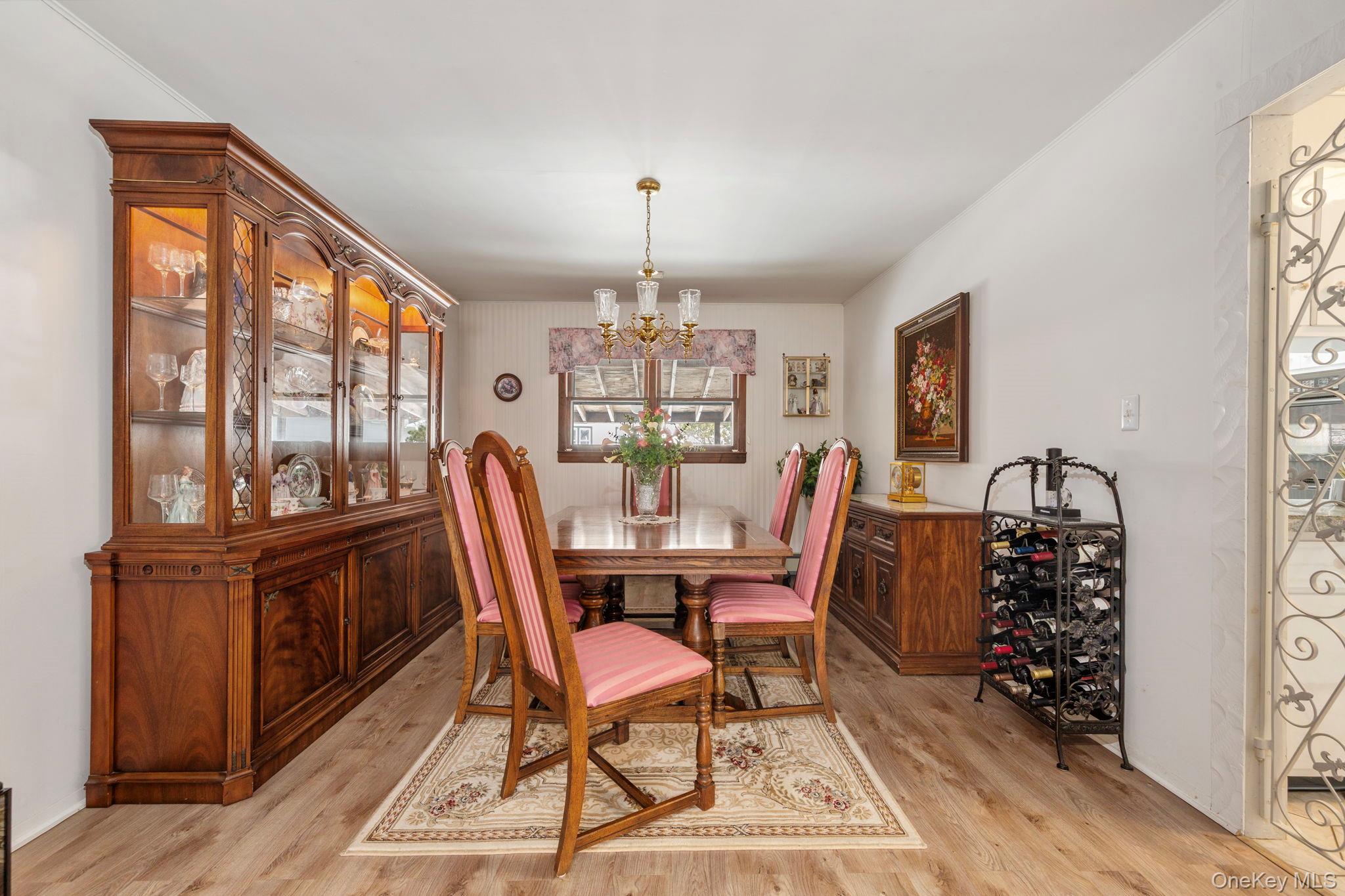 #4 photo, 738 Sprague Avenue, ناسو Franklin Square , NY 11010