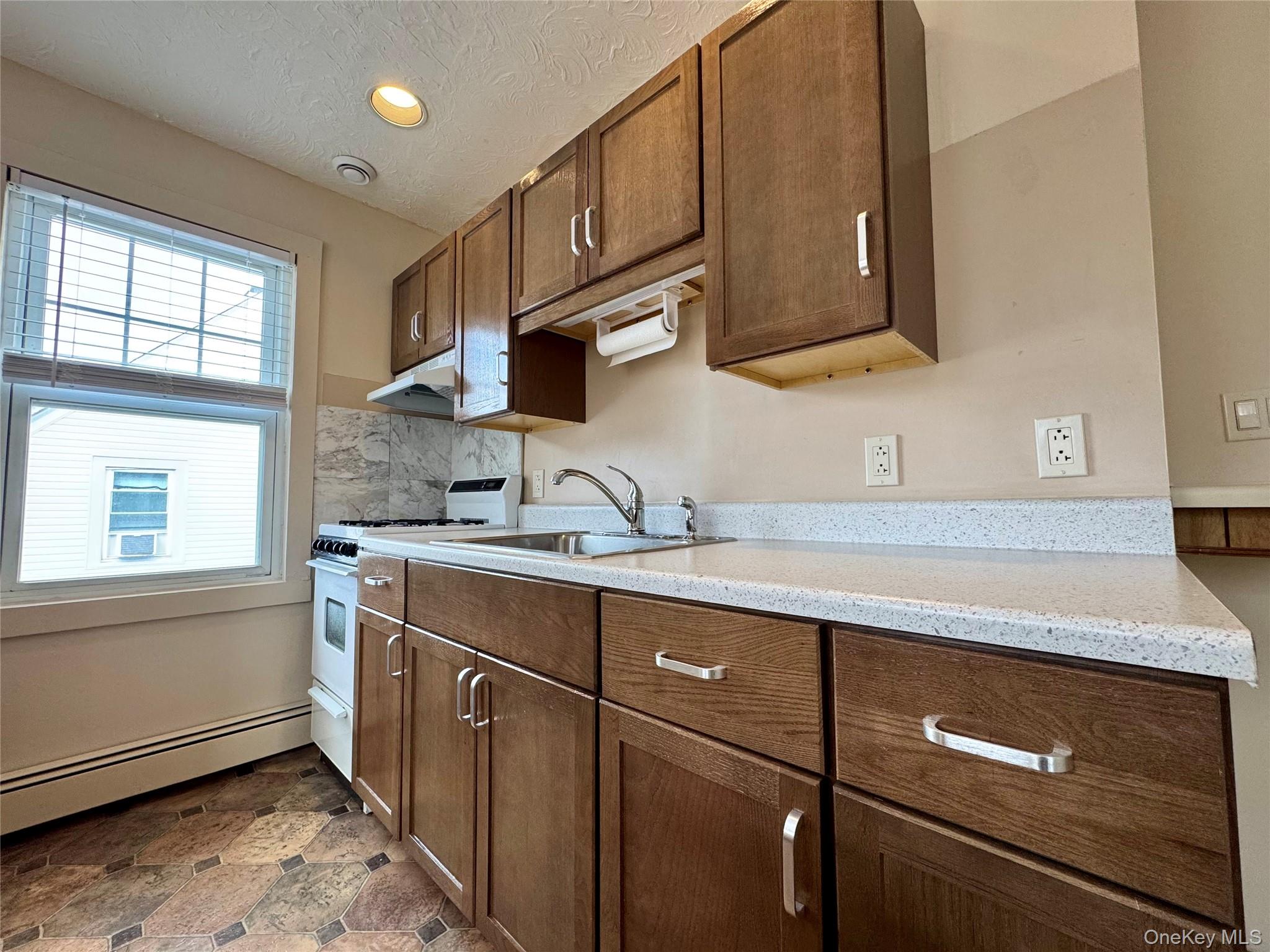 #2 photo, 99 Jerusalem Avenue, Hicksville , NY 11801