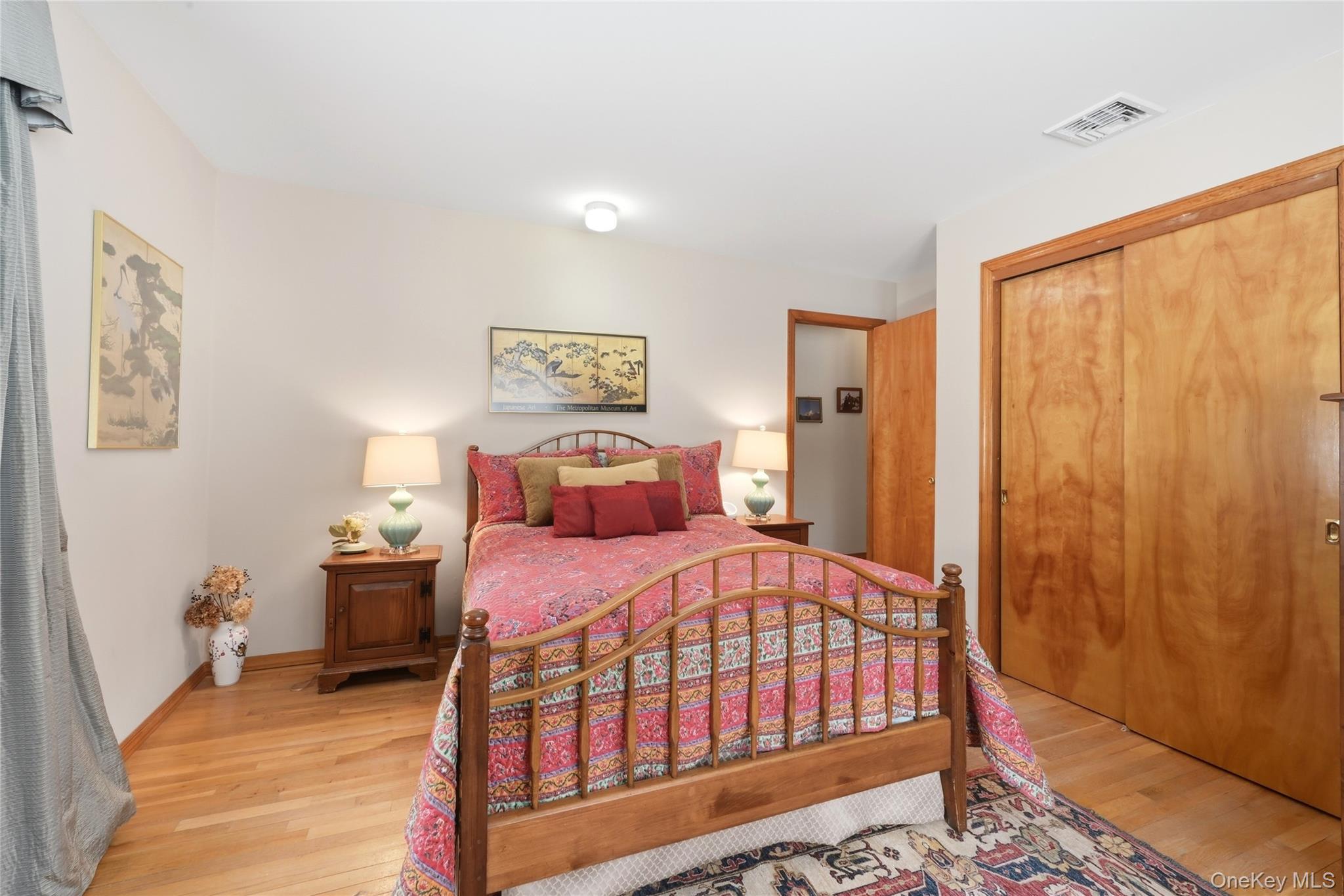 #14 photo, 318-B Mill Road, সাফোক কাউন্টি Manorville , NY 11949