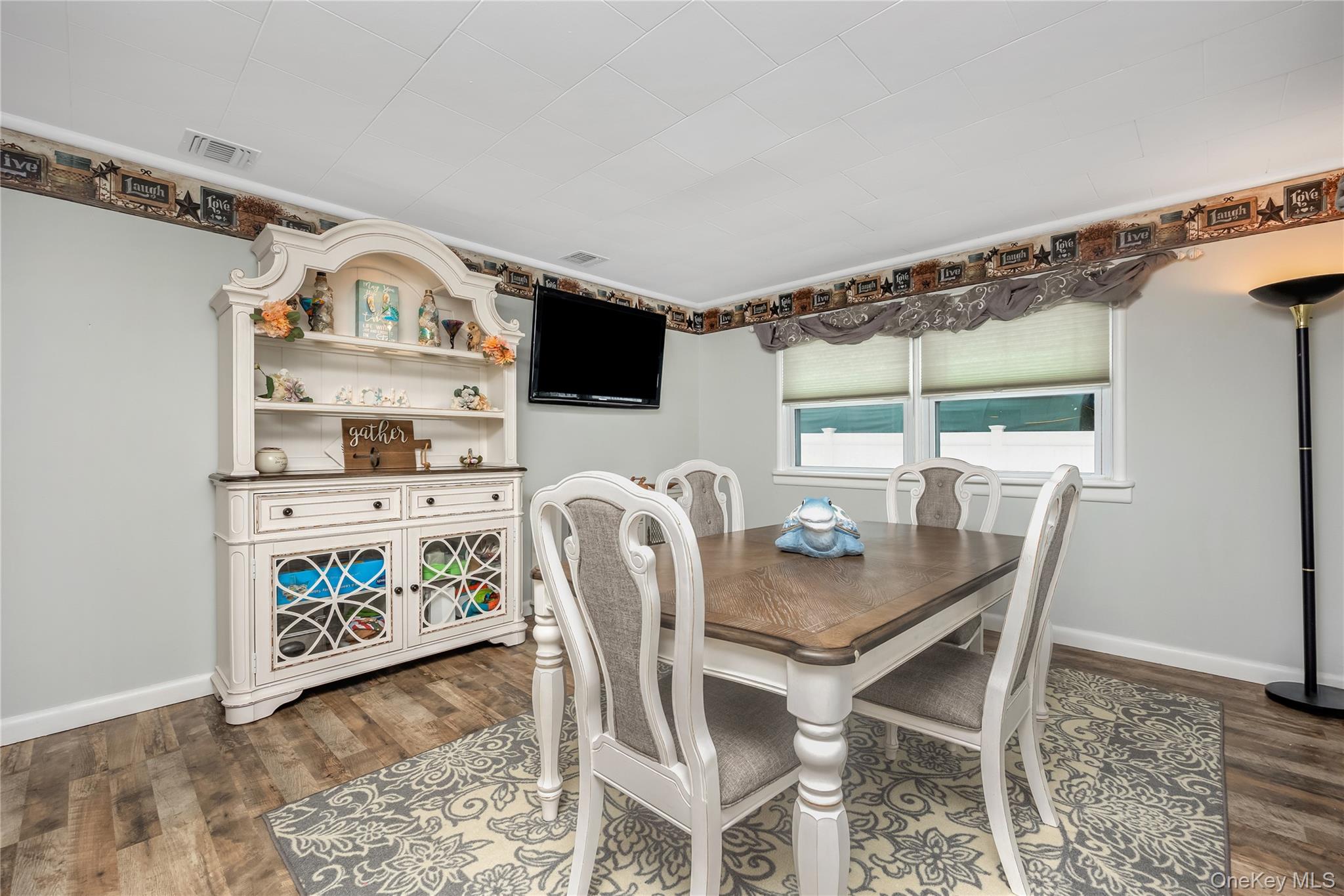 #6 photo, 17 Willis Avenue, Саффолк ‖ Ronkonkoma , NY 11779