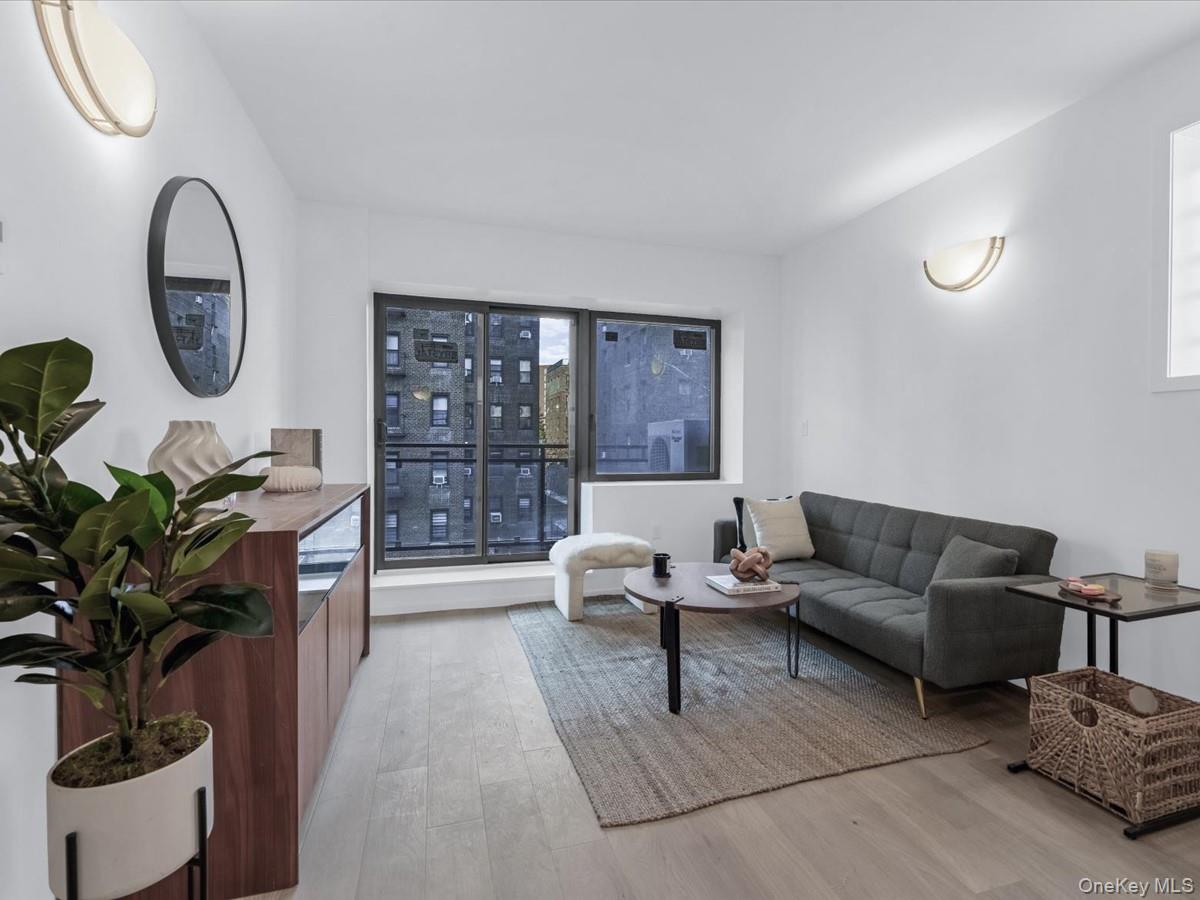 #3 photo, 97-30 64 ave, كوينز Rego Park , NY 11374