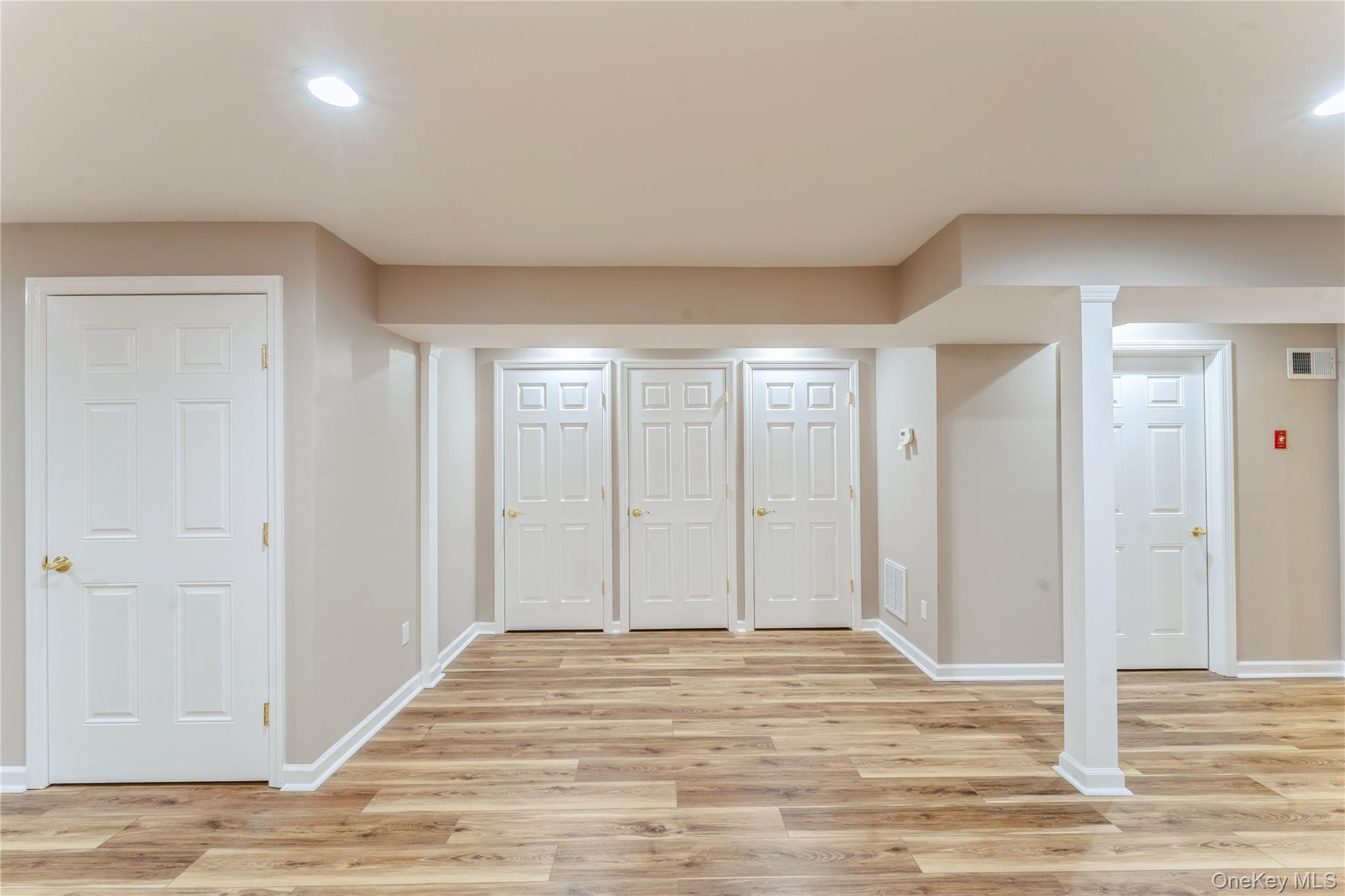 #18 photo, 448 Winter place, East Meadow , NY 11554