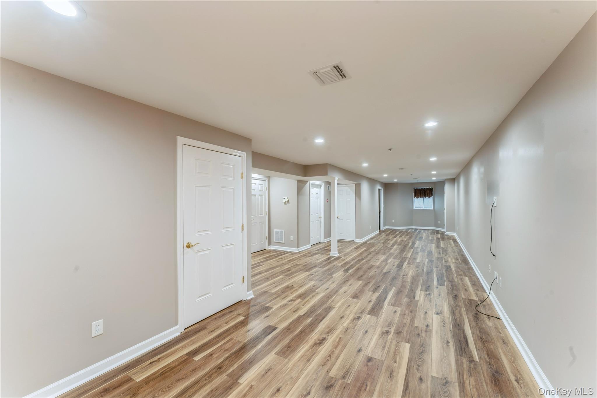 #19 photo, 448 Winter place, East Meadow , NY 11554