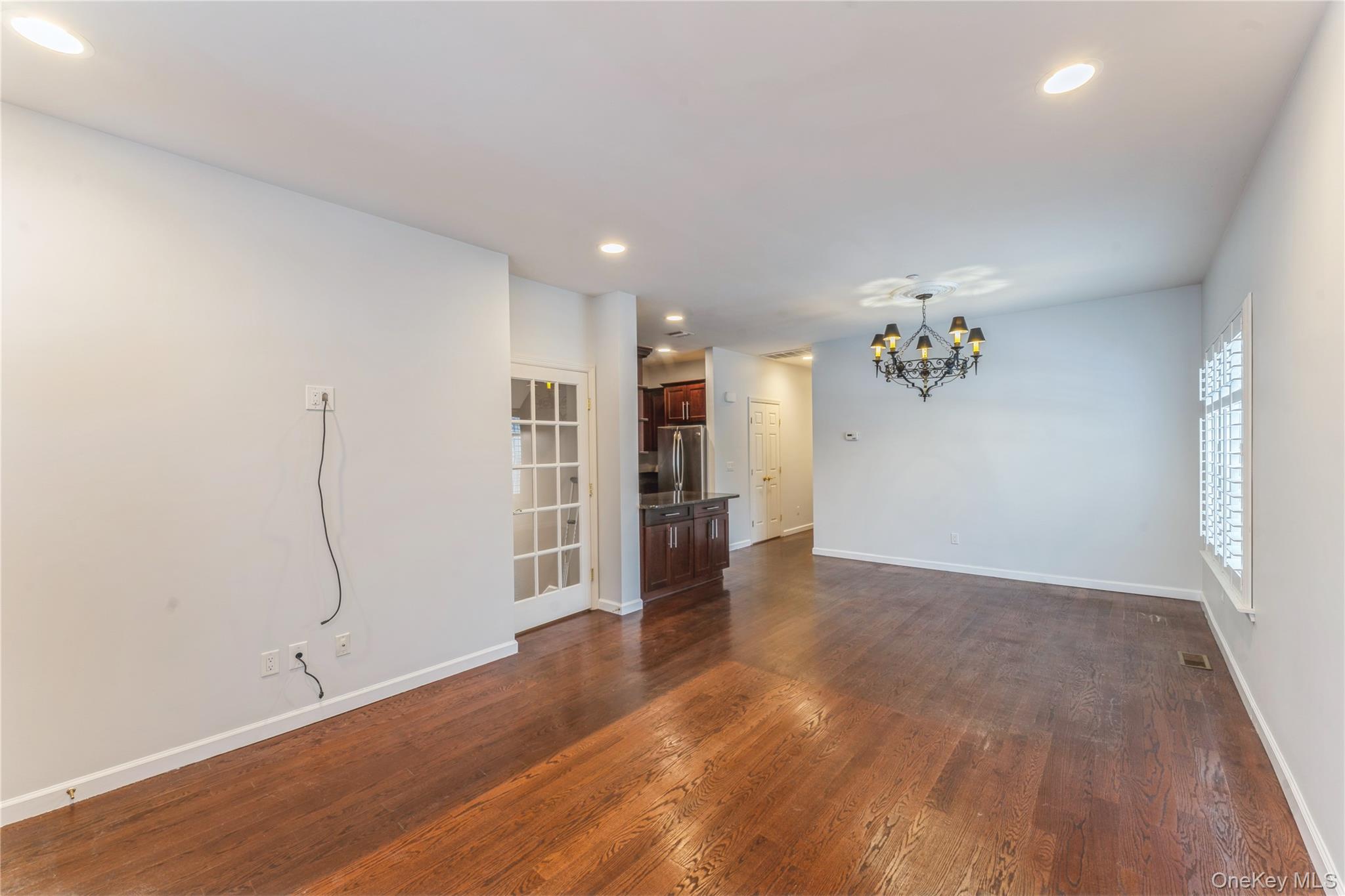 #3 photo, 448 Winter place, East Meadow , NY 11554