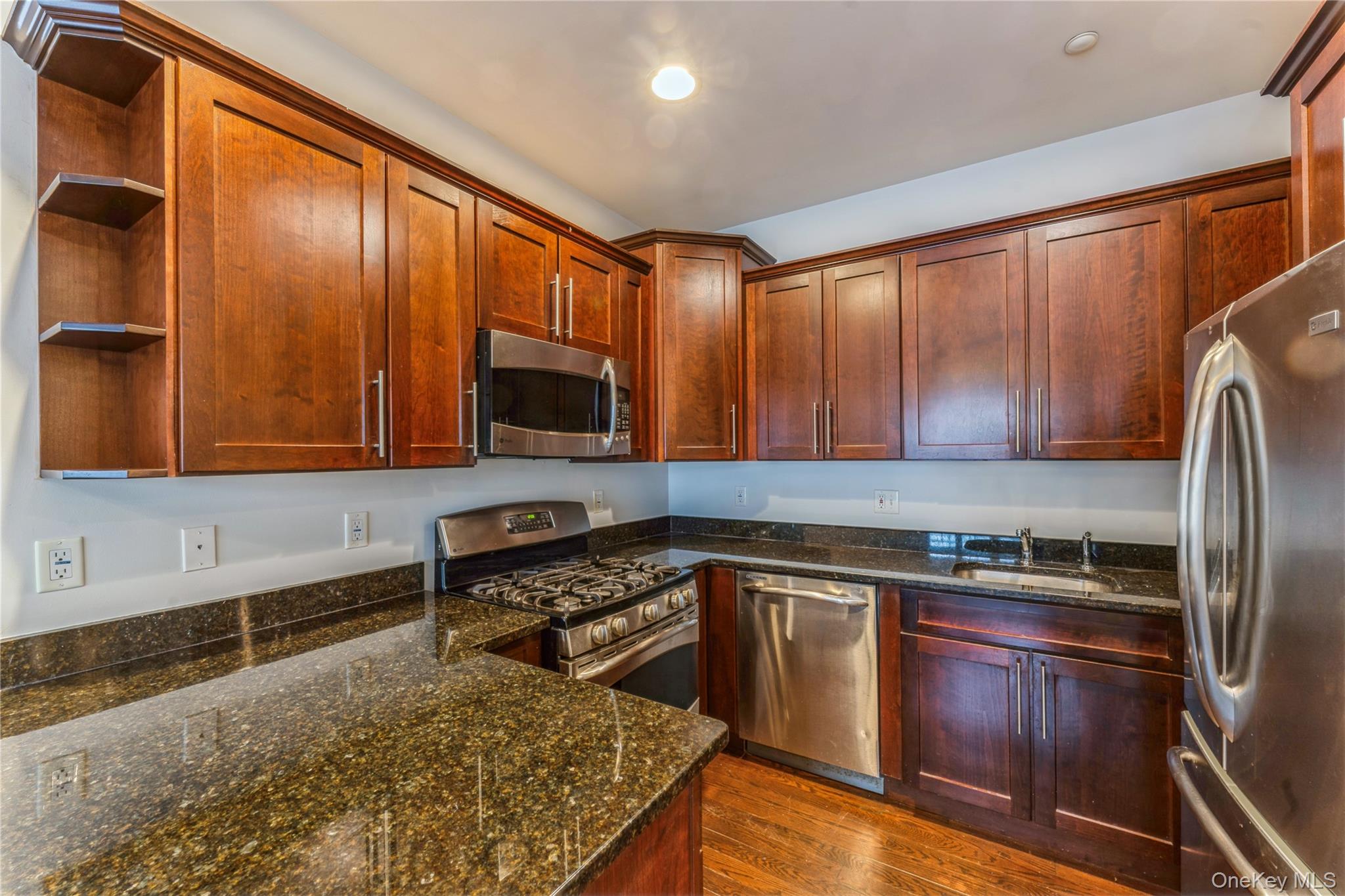 #6 photo, 448 Winter place, East Meadow , NY 11554