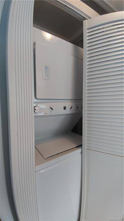 #12 photo, 113 Maple Place, #2nd Floor, Yonkers , NY 10704