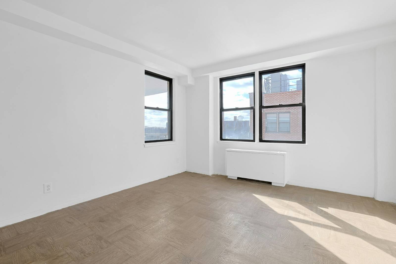 #10 photo, 4901  Henry Hudson Parkway, #10F, Бронкс ‖ Hudson Hill , NY 10471