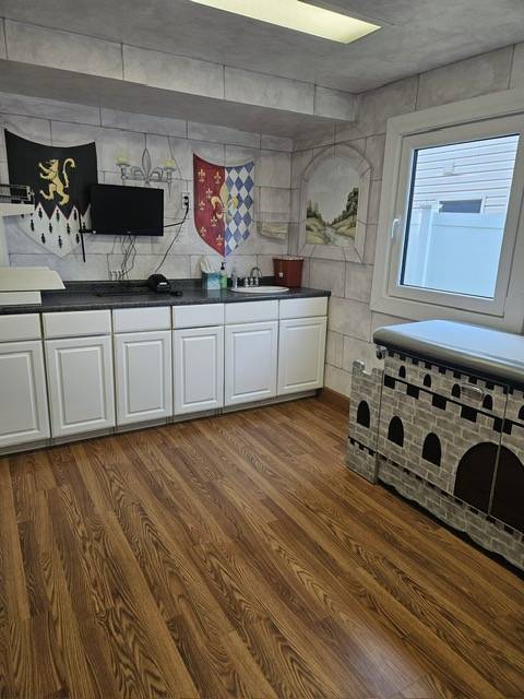 #9 photo, 3767 Richmond Ave, جزيرة ستاتن Staten Island , NY 10312