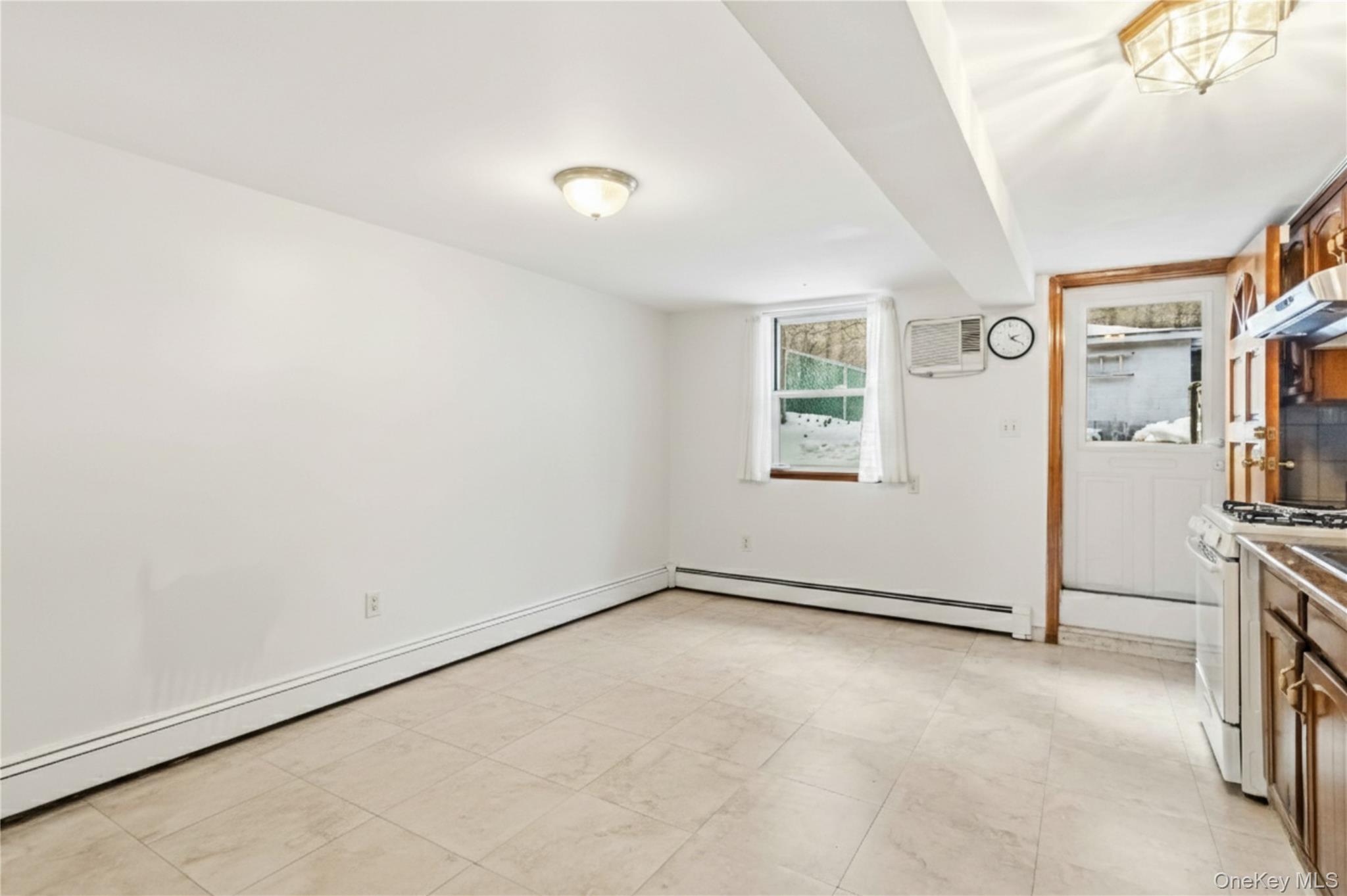 #11 photo, 36-16 23rd Avenue, Astoria , NY 11105