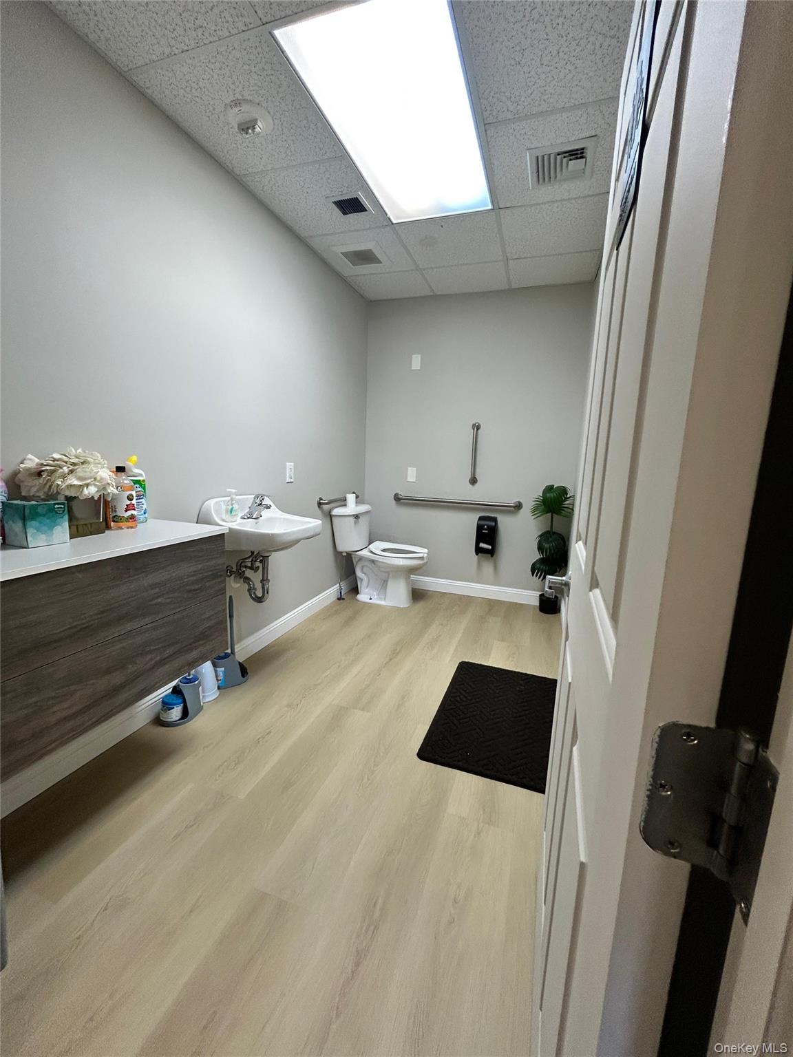 #13 photo, 55 2nd Avenue, Brentwood , NY 11717