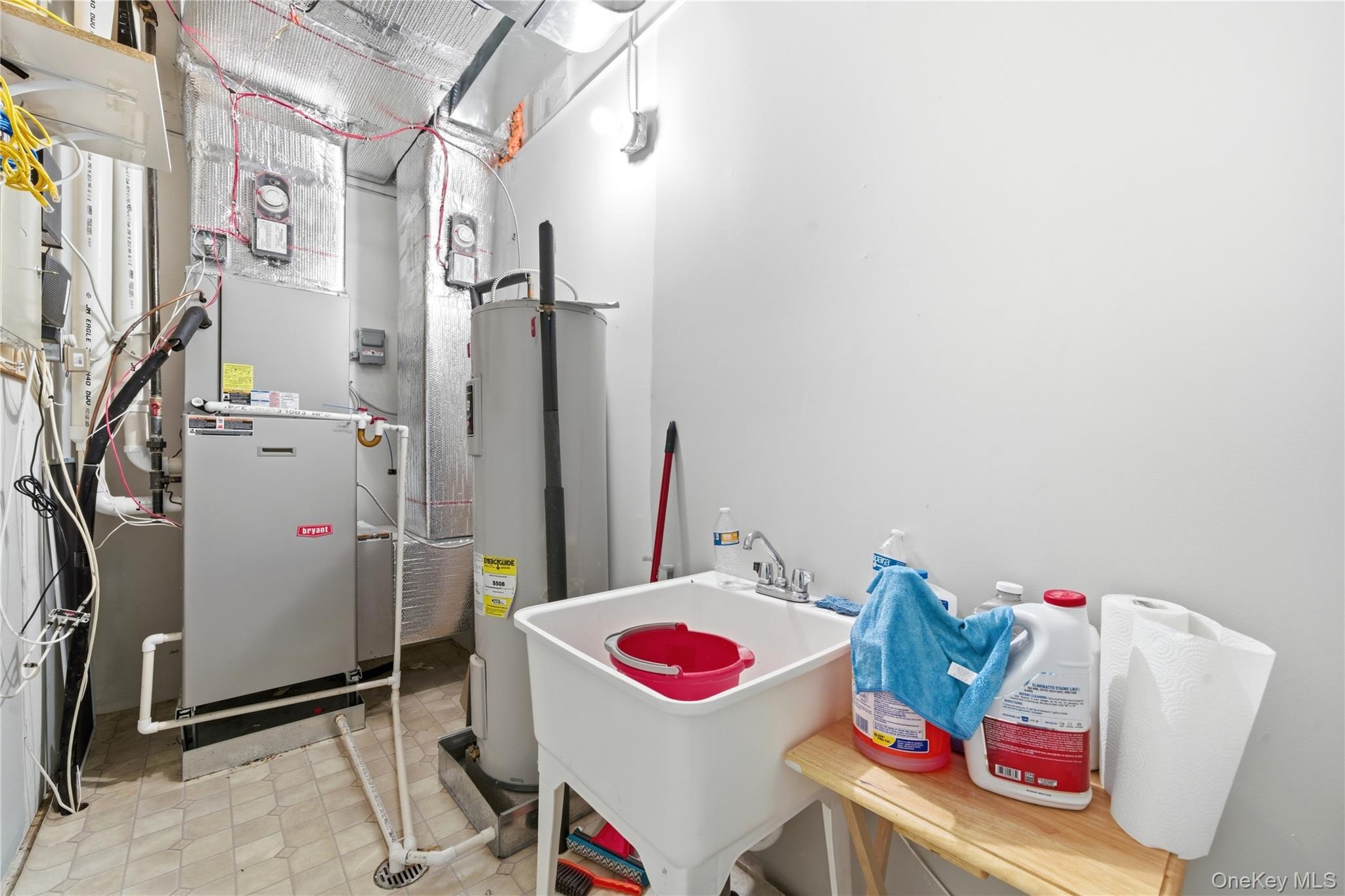 #16 photo, 55 2nd Avenue, सफ़ोक काउंटी Brentwood , NY 11717