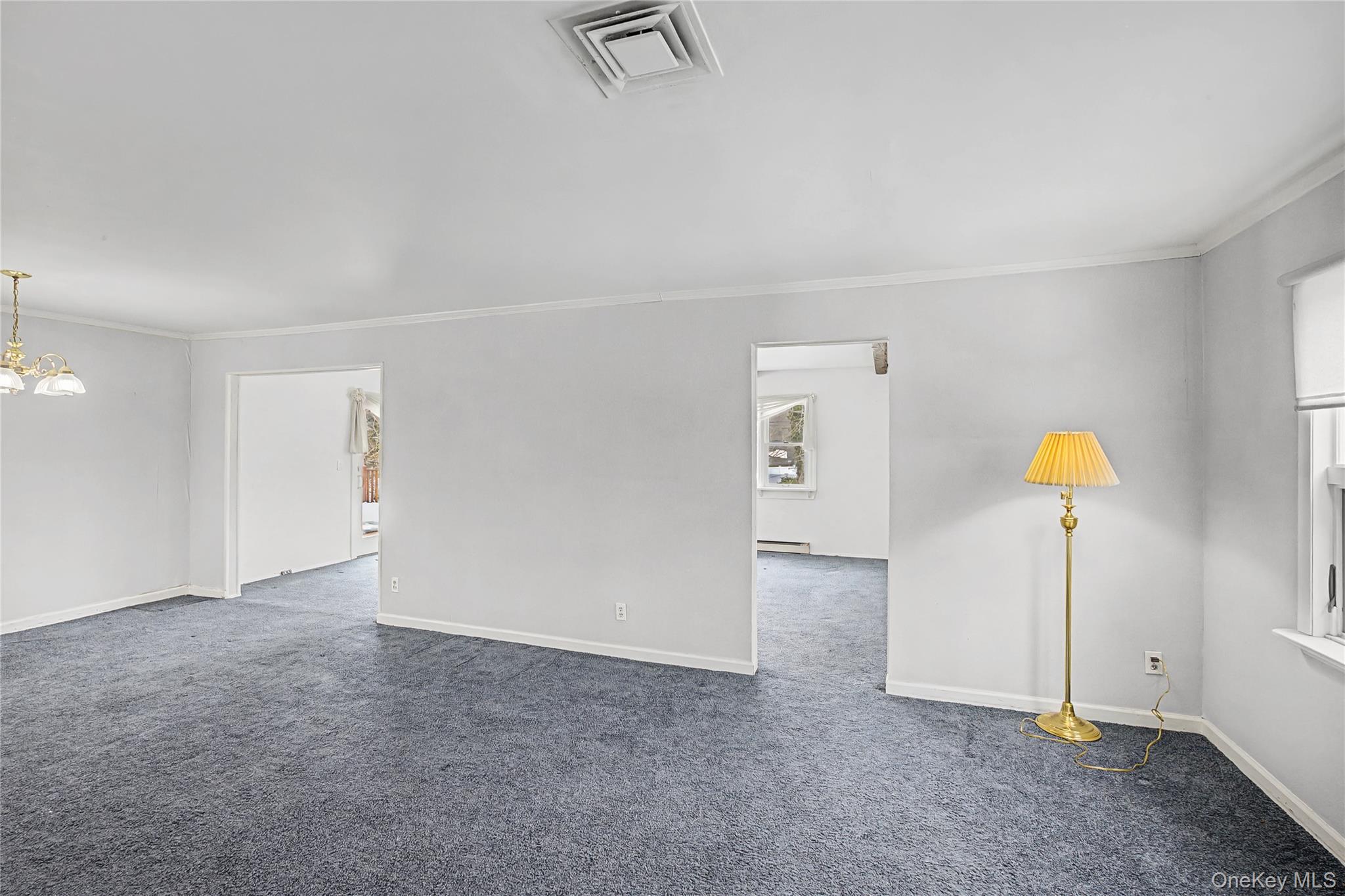 #10 photo, 26 Pinetree Lane, Roslyn Heights , NY 11577