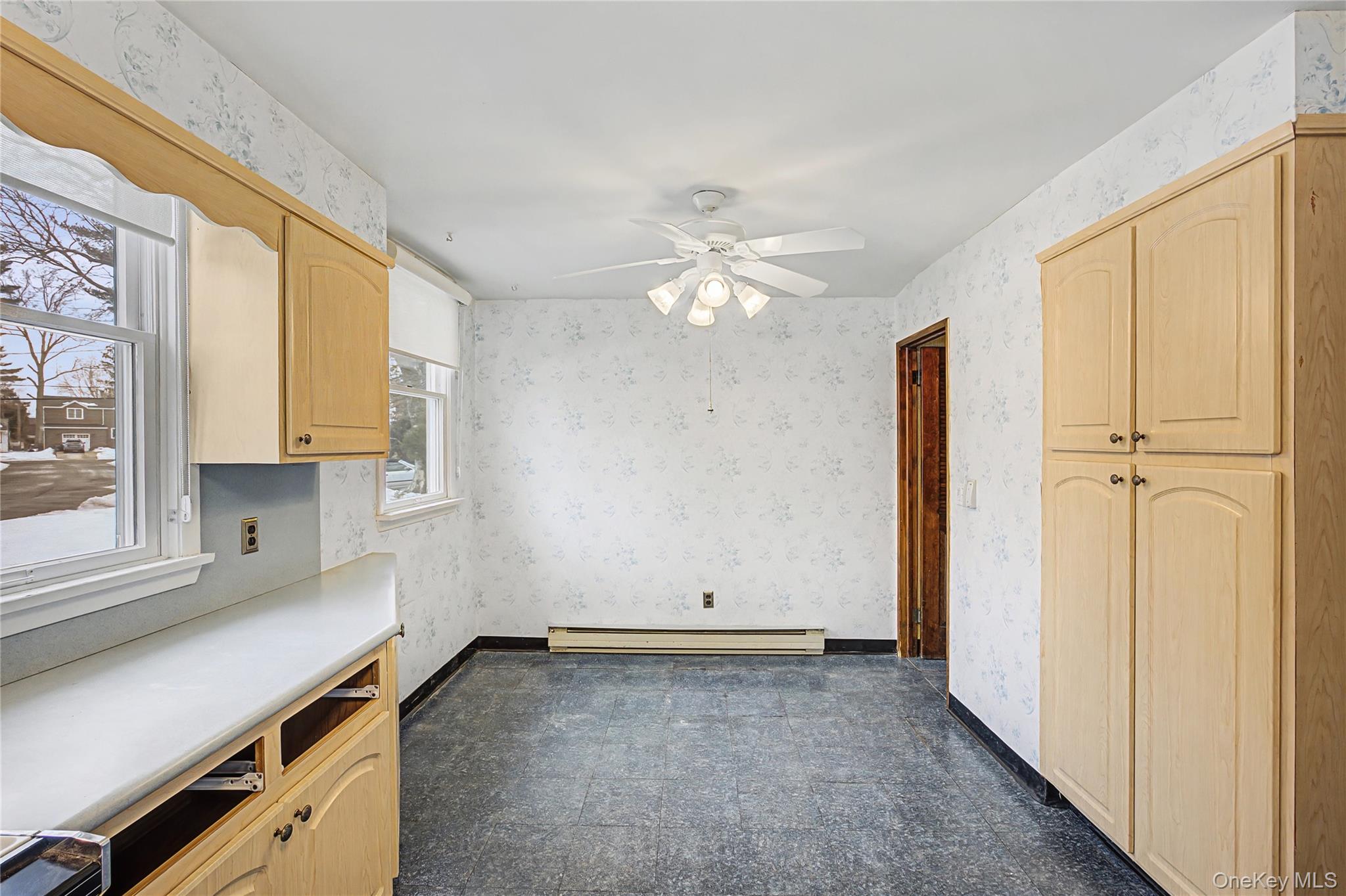 #12 photo, 26 Pinetree Lane, Roslyn Heights , NY 11577