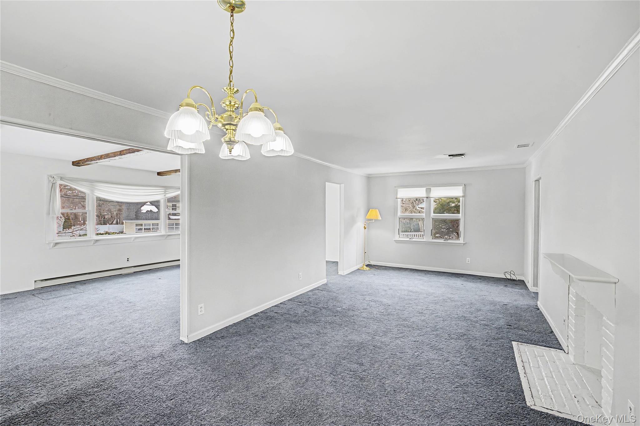 #9 photo, 26 Pinetree Lane, Roslyn Heights , NY 11577