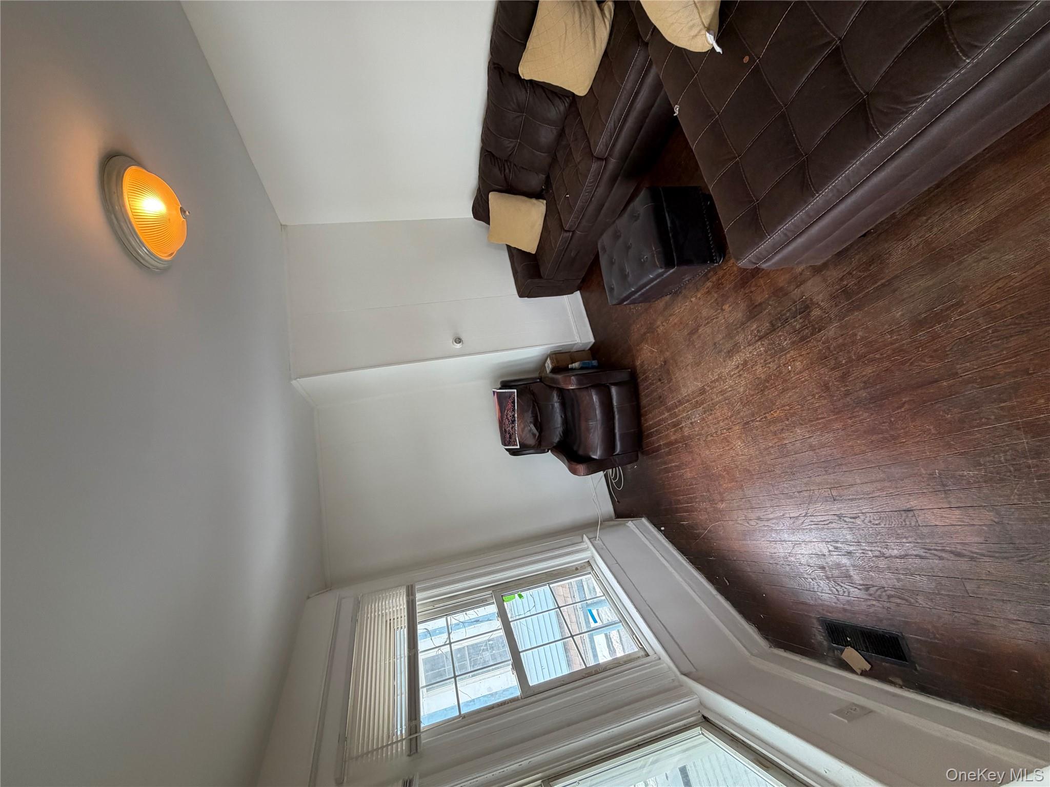 #2 photo, 373 Church Street, Poughkeepsie , NY 12601