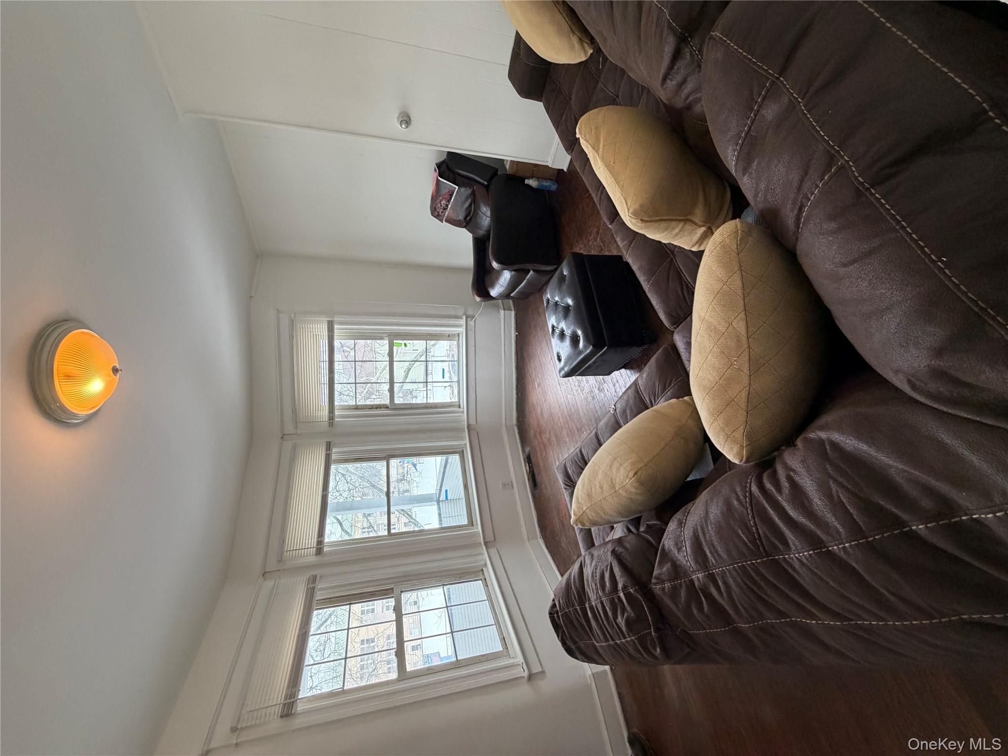 #3 photo, 373 Church Street, Poughkeepsie , NY 12601