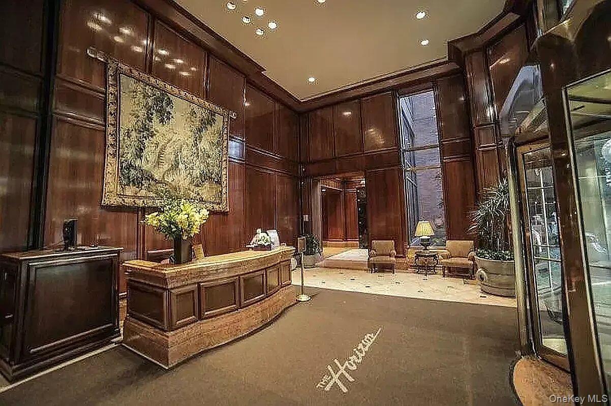 #19 photo, 415 E 37th Street, مانهاتن New York (Manhattan) , NY 10016