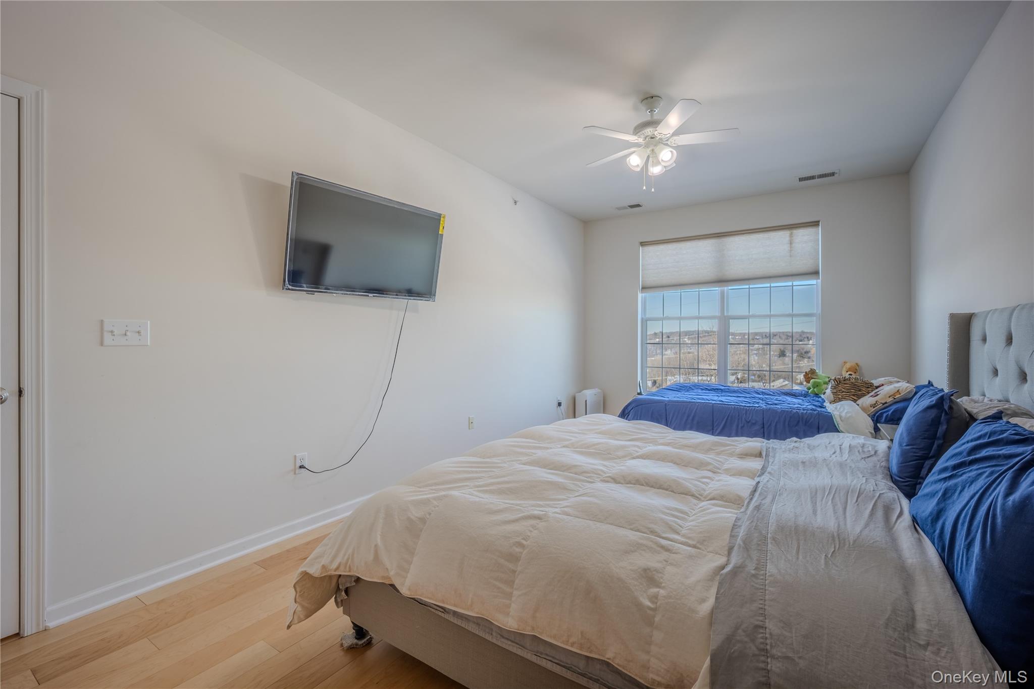 #2 photo, 2216 Bennington Drive, Fishkill , NY 12524