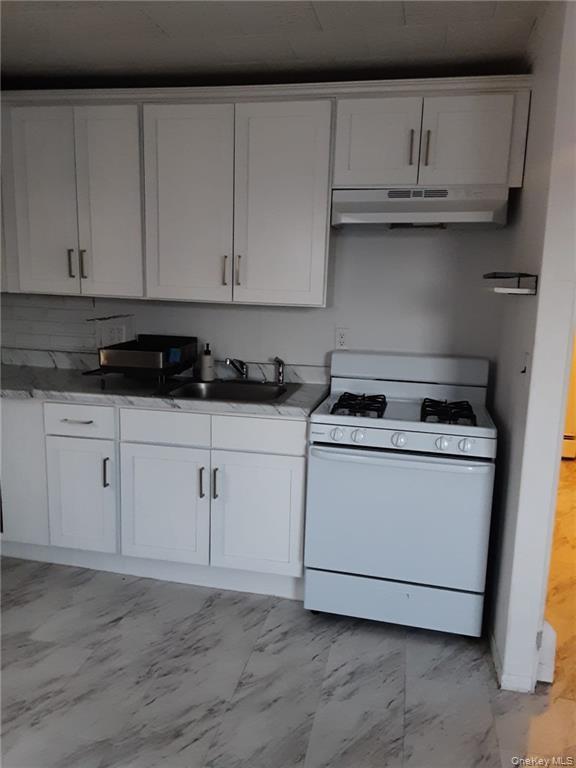 #4 photo, 71 Greycourt Road, Chester , NY 10918