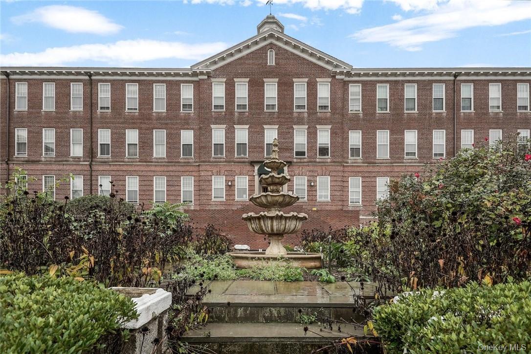 #16 photo, 1701 Crompond Road, Peekskill , NY 10566