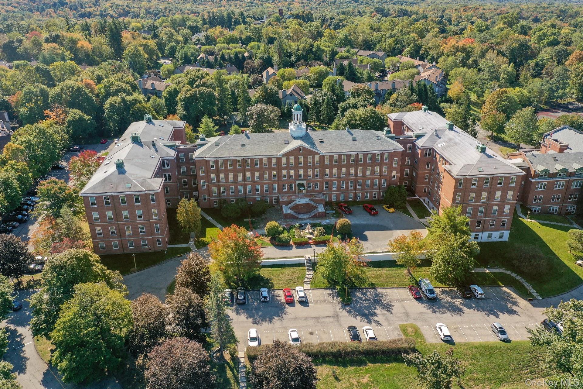 #6 photo, 1701 Crompond Road, Peekskill , NY 10566