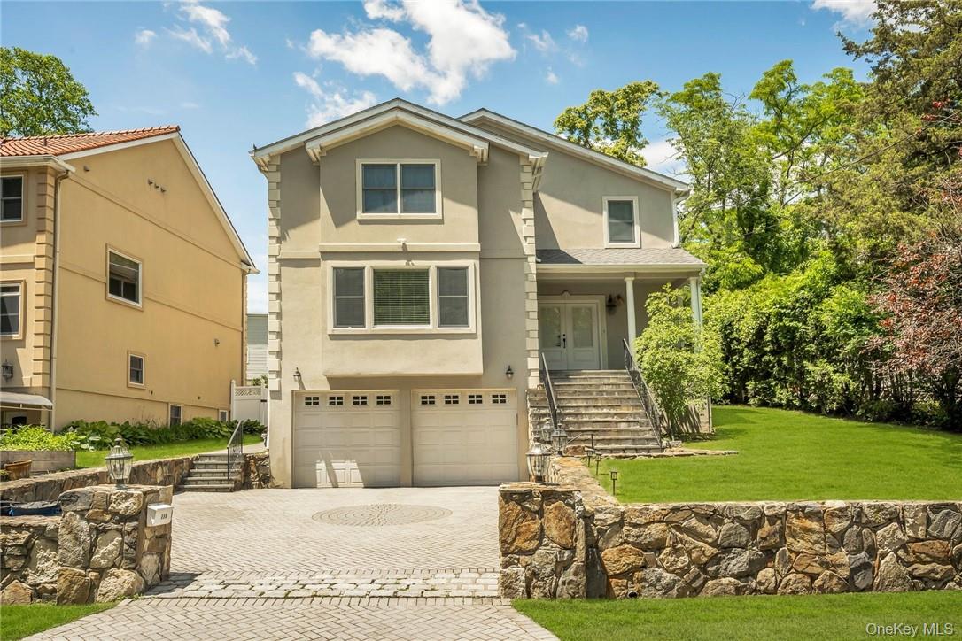 #1 photo, 696 Ridgeway, 뉴욕주 White Plains , NY 10605