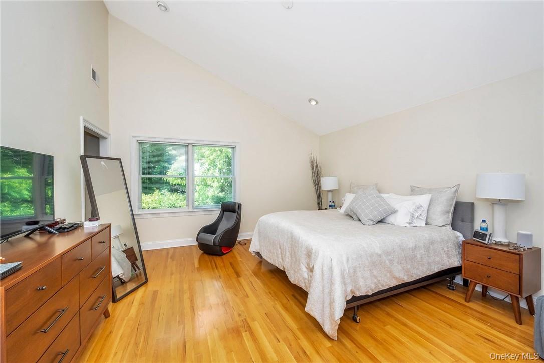 #17 photo, 696 Ridgeway, 뉴욕주 White Plains , NY 10605