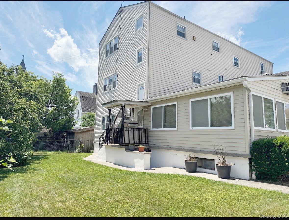 #15 photo, 4 aka 16 Amackassin Terrace, Yonkers , NY 10703