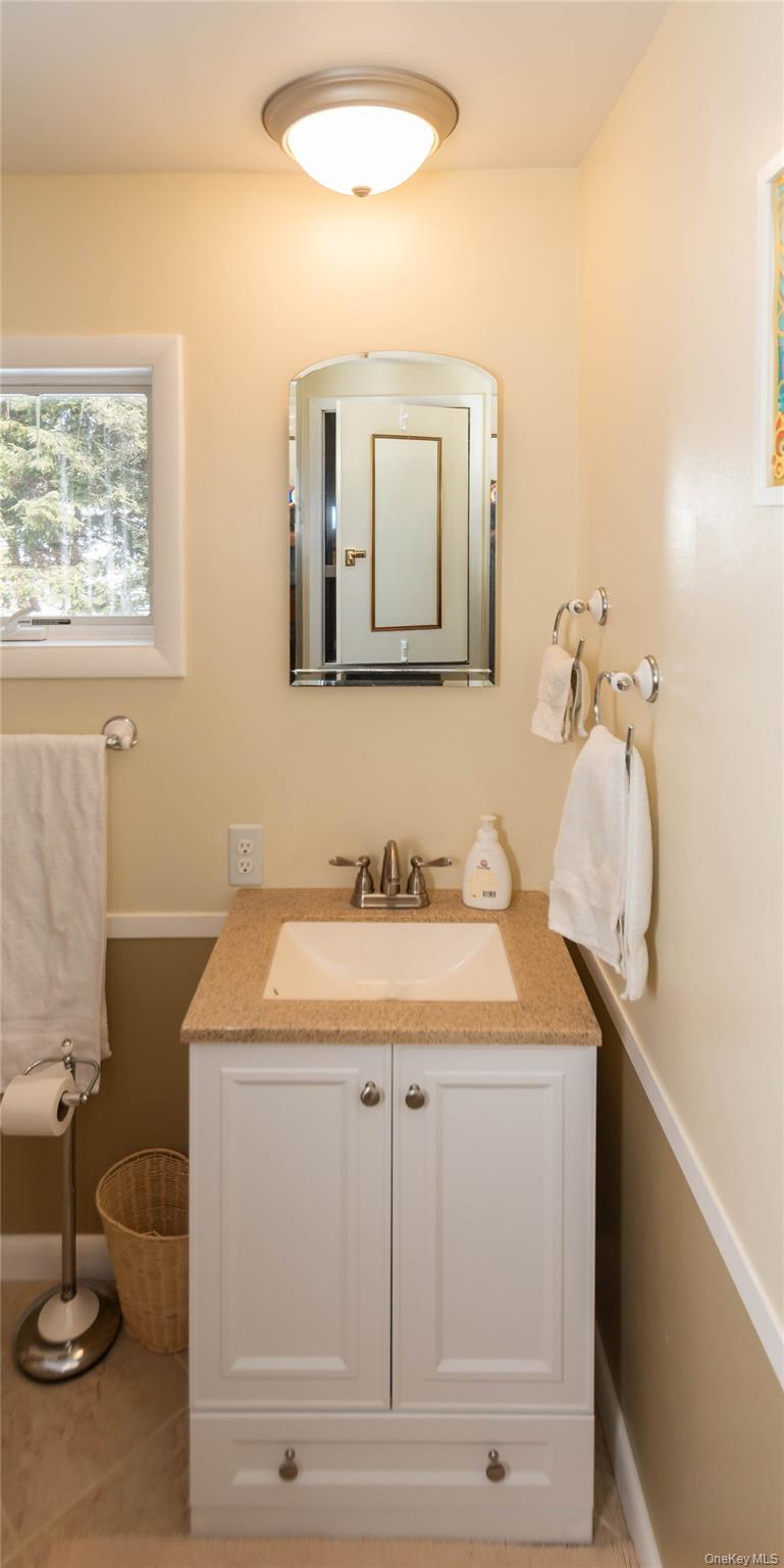 #16 photo, 74 Hidden Brook Drive, 纽约州 Hyde Park , NY 12538