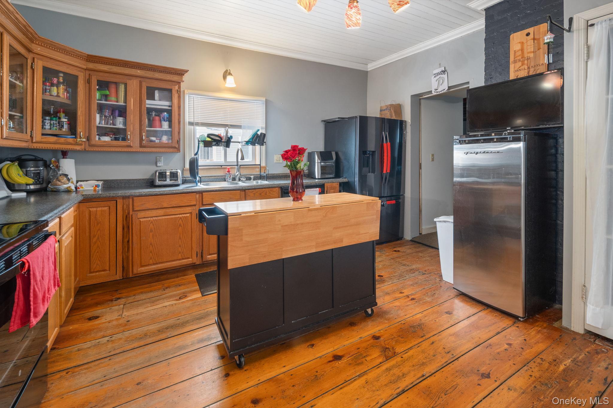 #14 photo, 110 Fair Street, Call Listing Agent , NY 12157