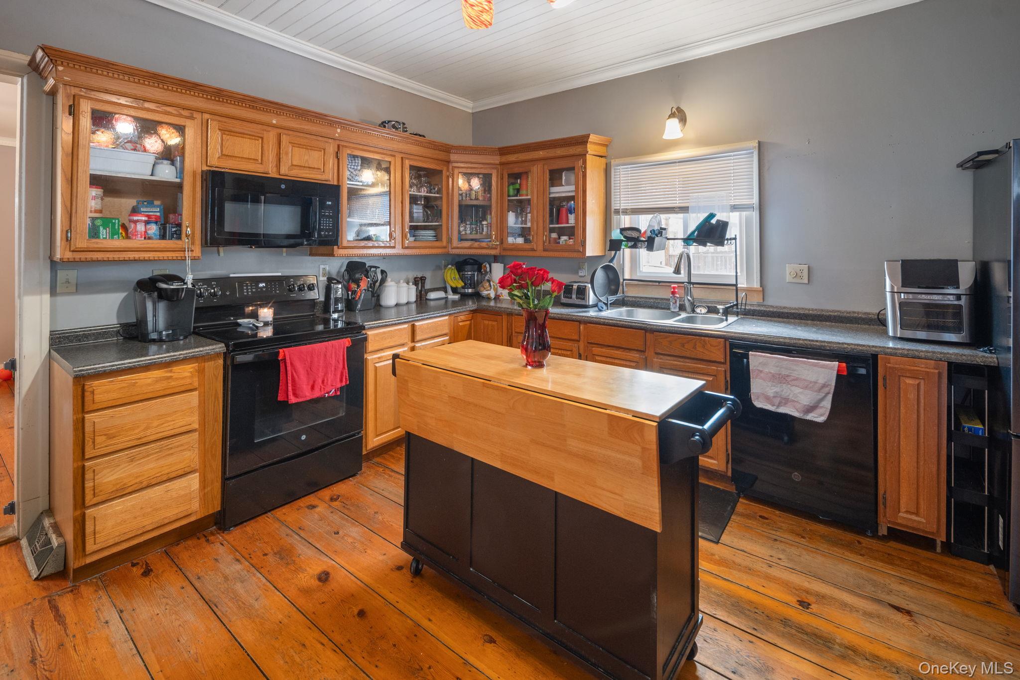 #15 photo, 110 Fair Street, Call Listing Agent , NY 12157