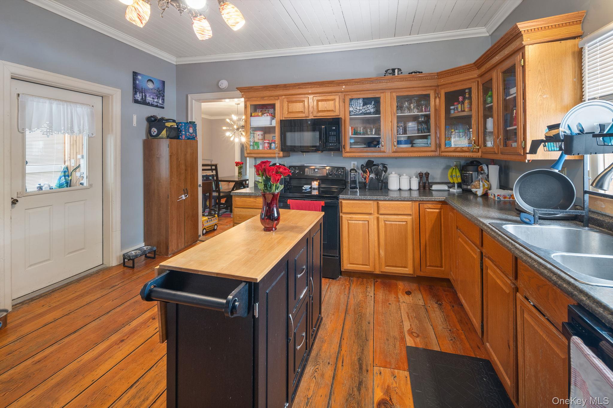 #16 photo, 110 Fair Street, Call Listing Agent , NY 12157