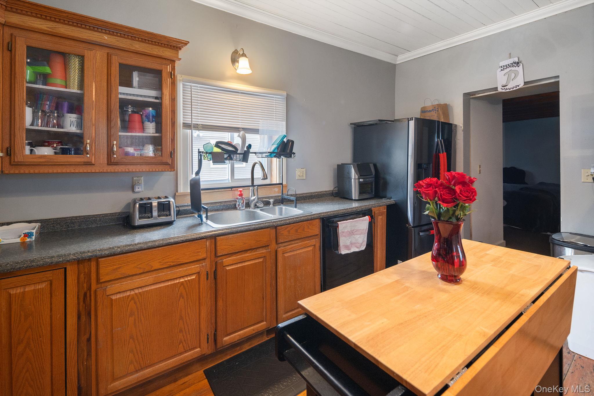 #18 photo, 110 Fair Street, Call Listing Agent , NY 12157