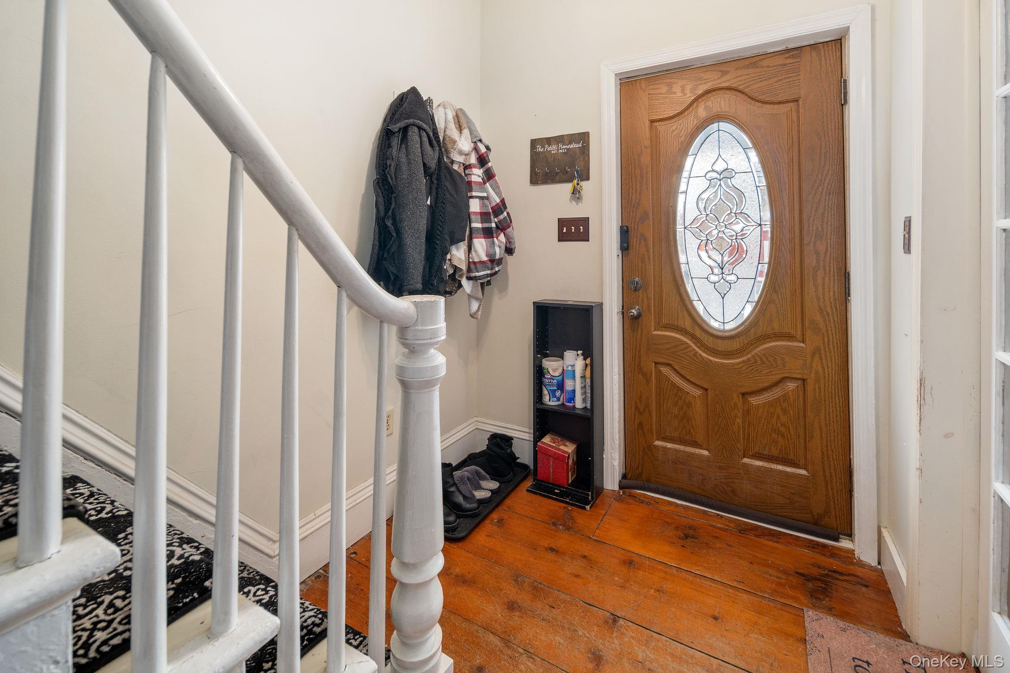 #6 photo, 110 Fair Street, Call Listing Agent , NY 12157