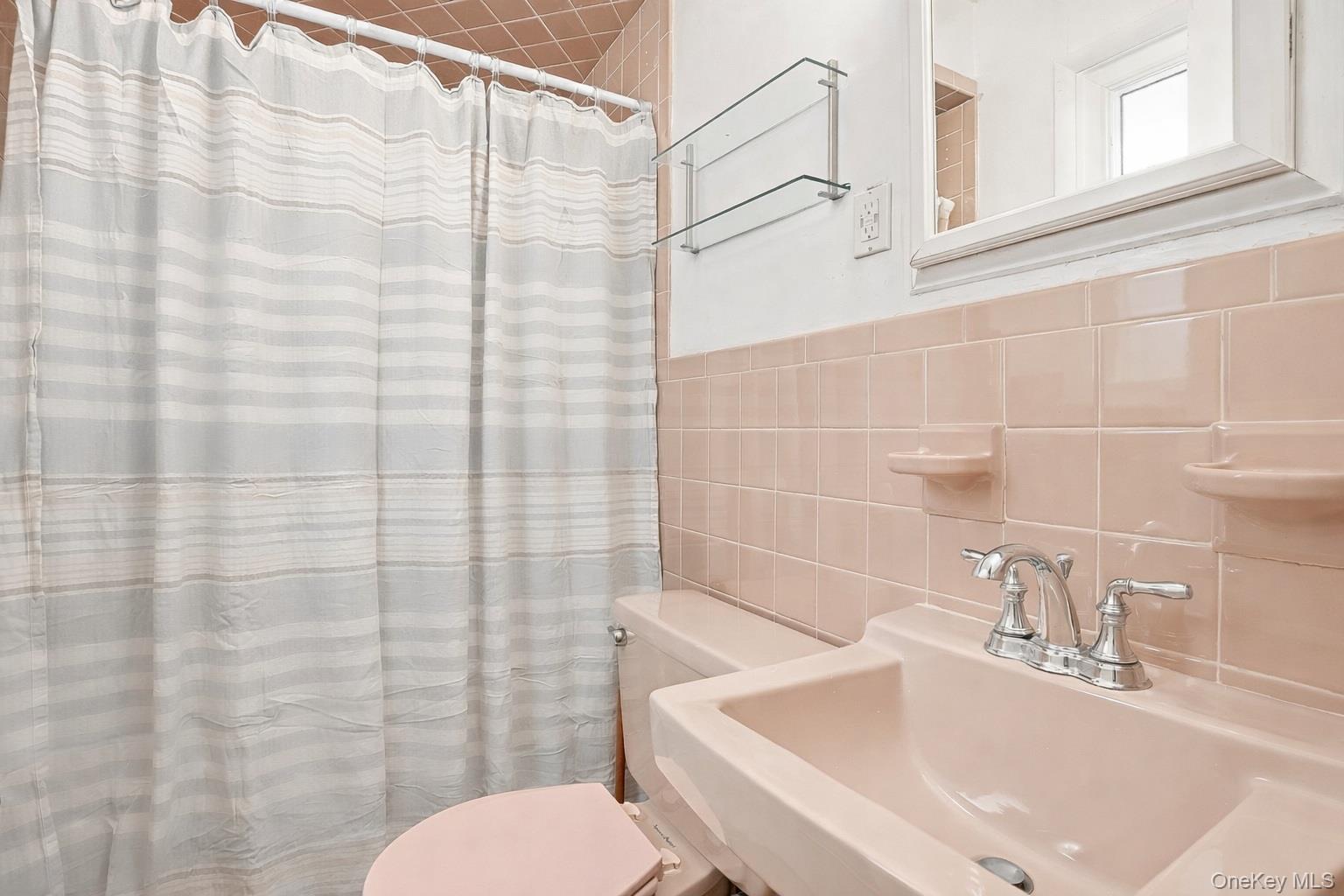 #11 photo, 440 Pythian Avenue, Hawthorne , NY 10532