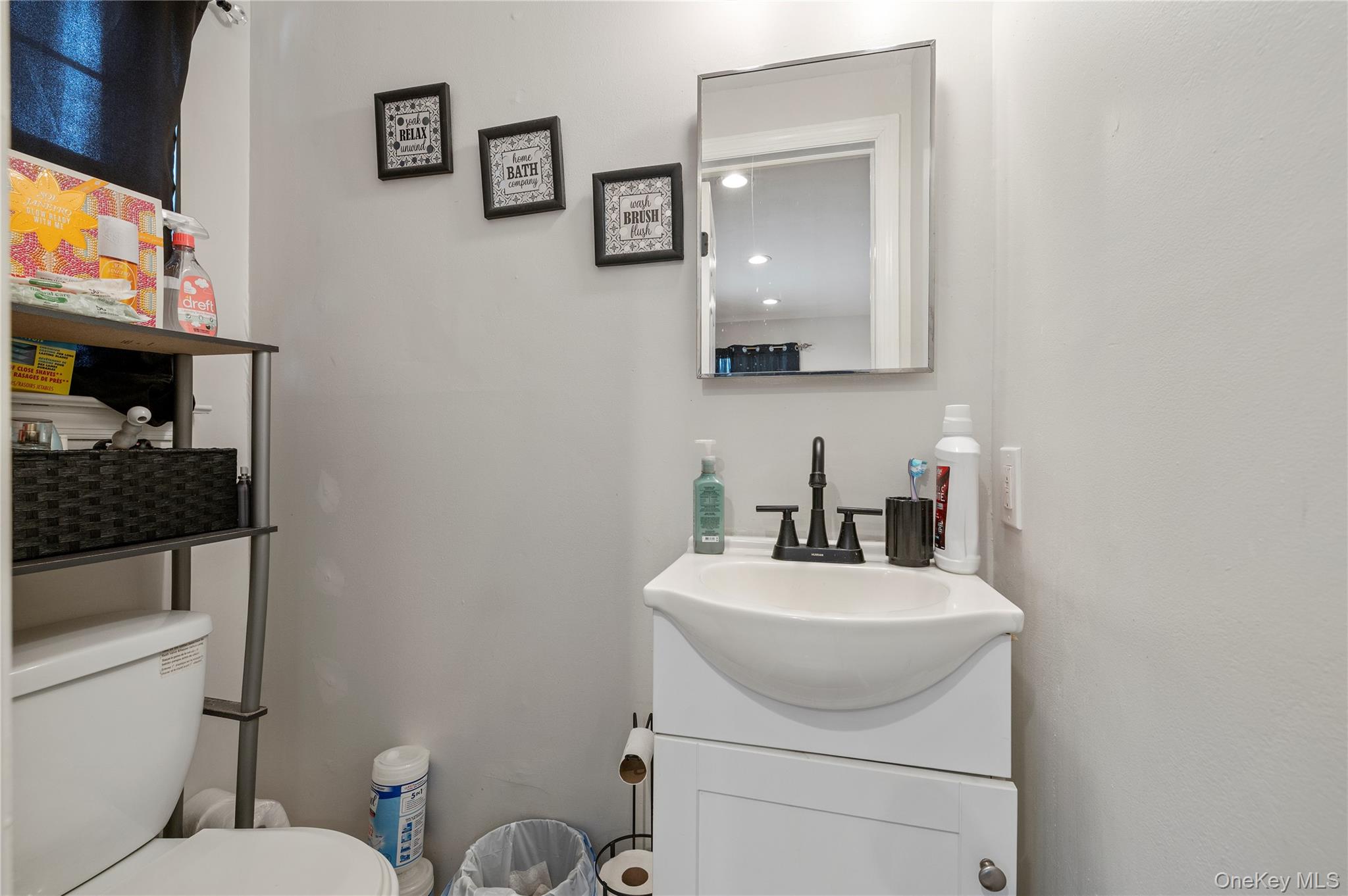 #13 photo, 758 Stewart Avenue, Bethpage , NY 11714