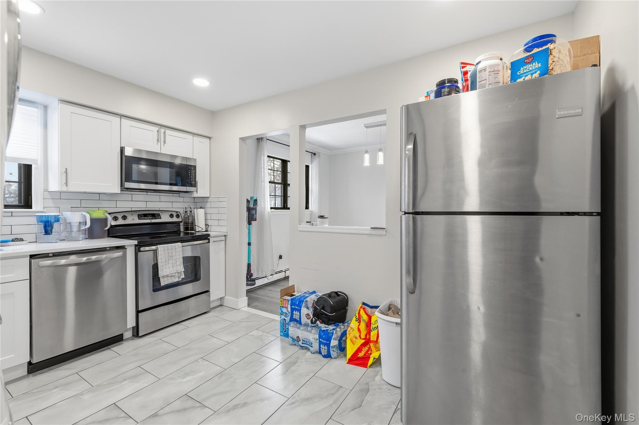 #19 photo, 758 Stewart Avenue, Bethpage , NY 11714