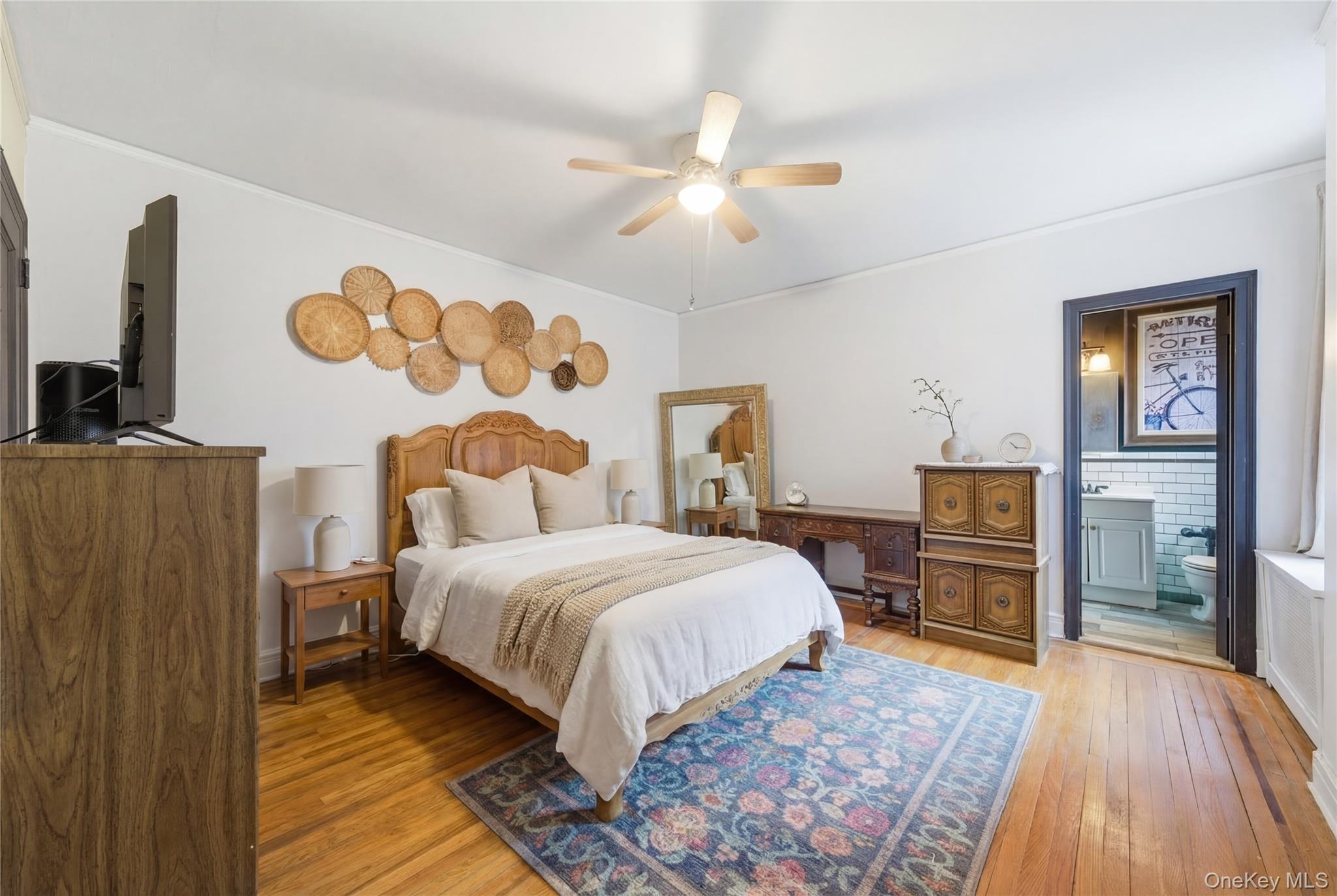 #8 photo, 141 Woodmere Blvd, Woodmere , NY 11598