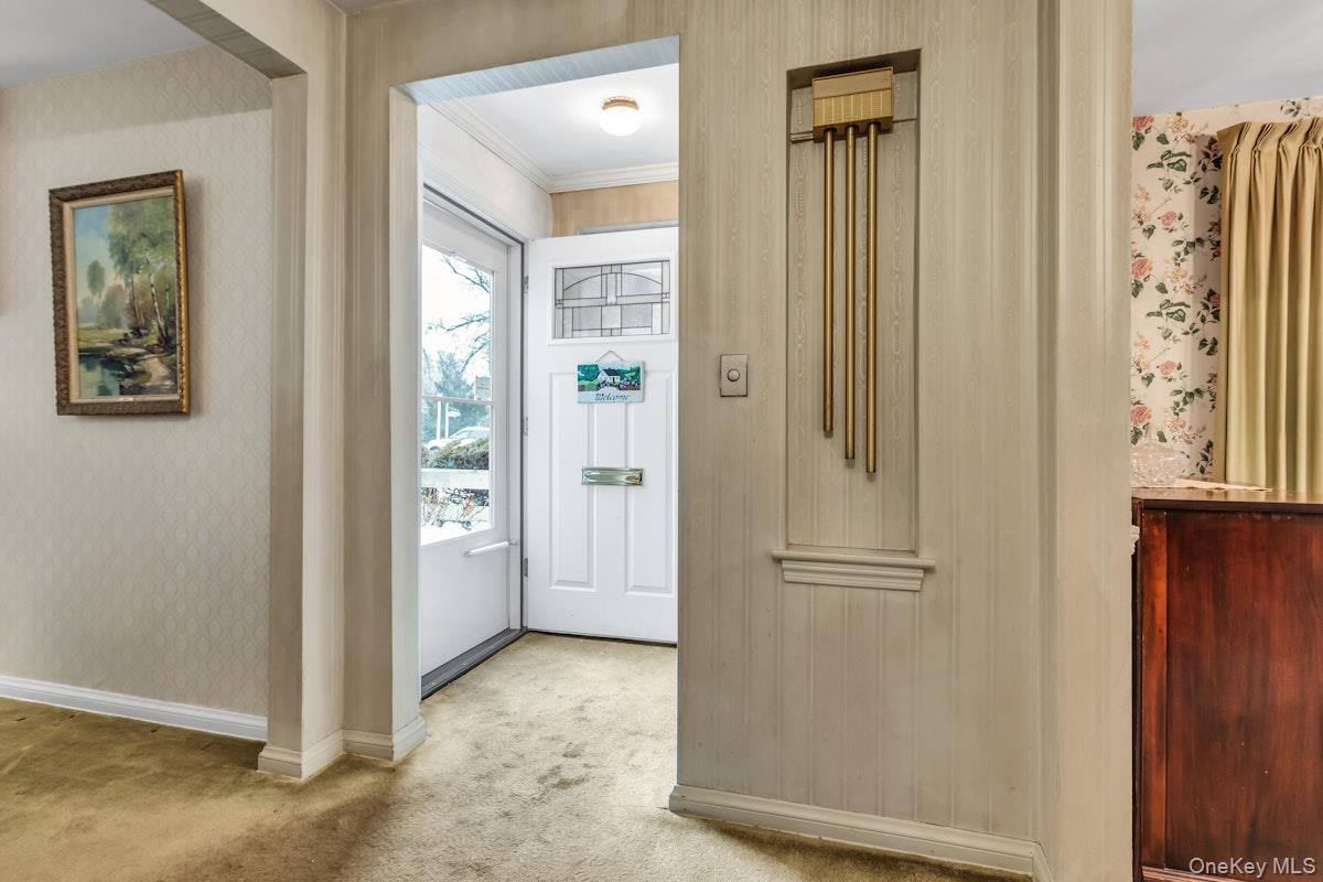 #4 photo, 409 Titus Way, 長島 East Williston , NY 11596