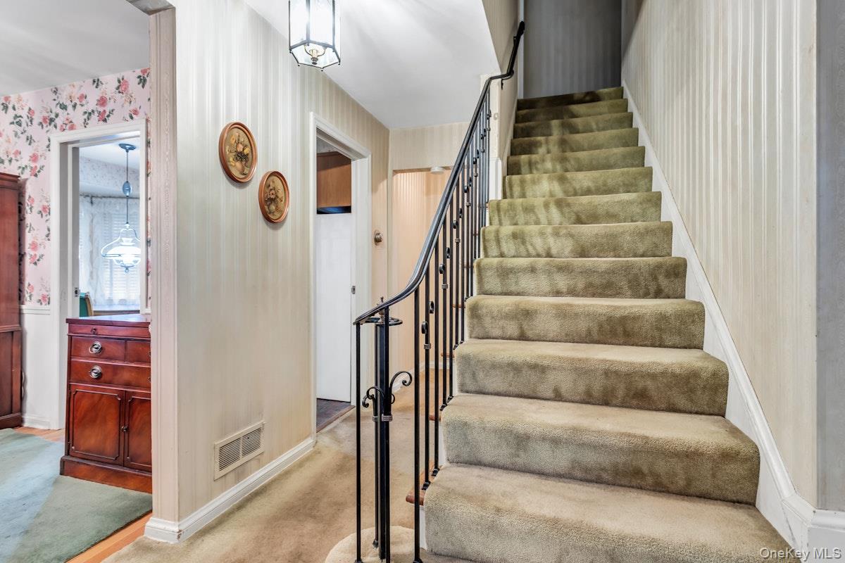 #5 photo, 409 Titus Way, 長島 East Williston , NY 11596