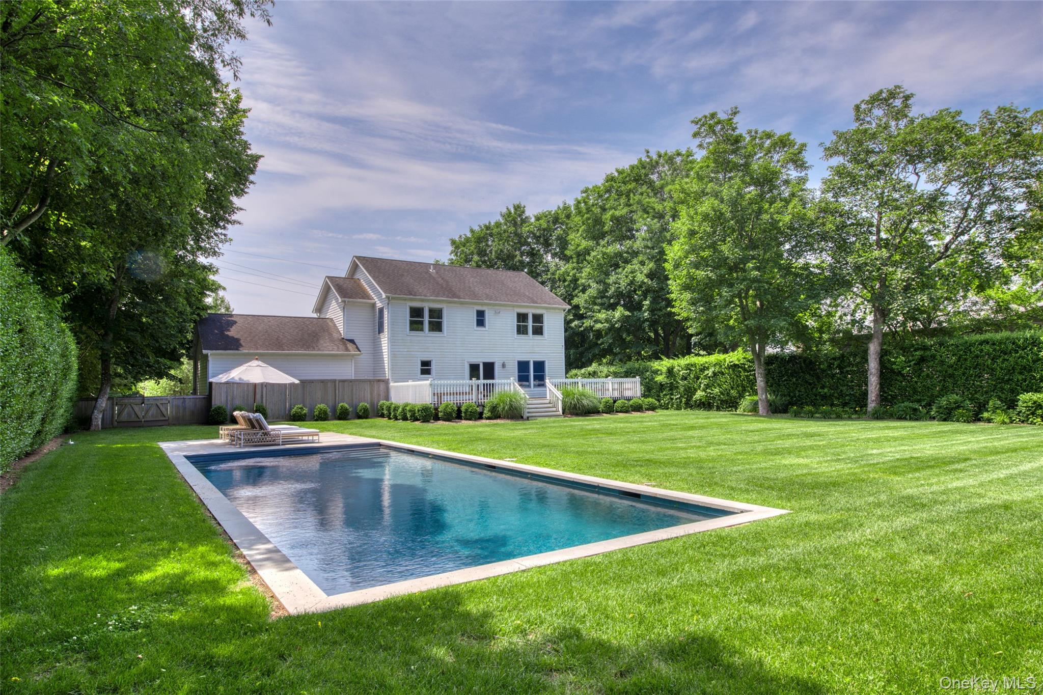 #1 photo, 39595 Main Road, سوفولك Orient , NY 11957