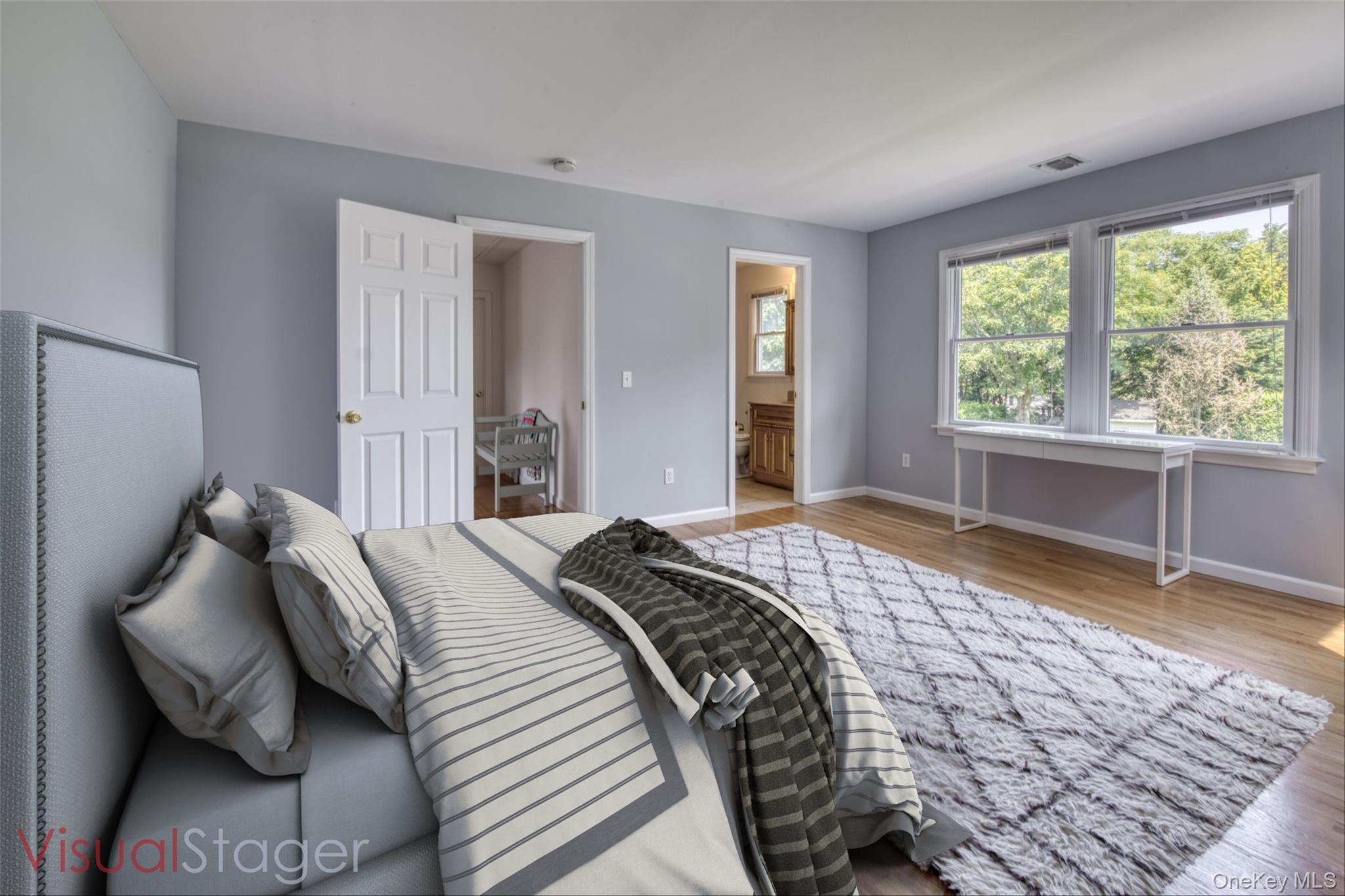 #8 photo, 39595 Main Road, سوفولك Orient , NY 11957